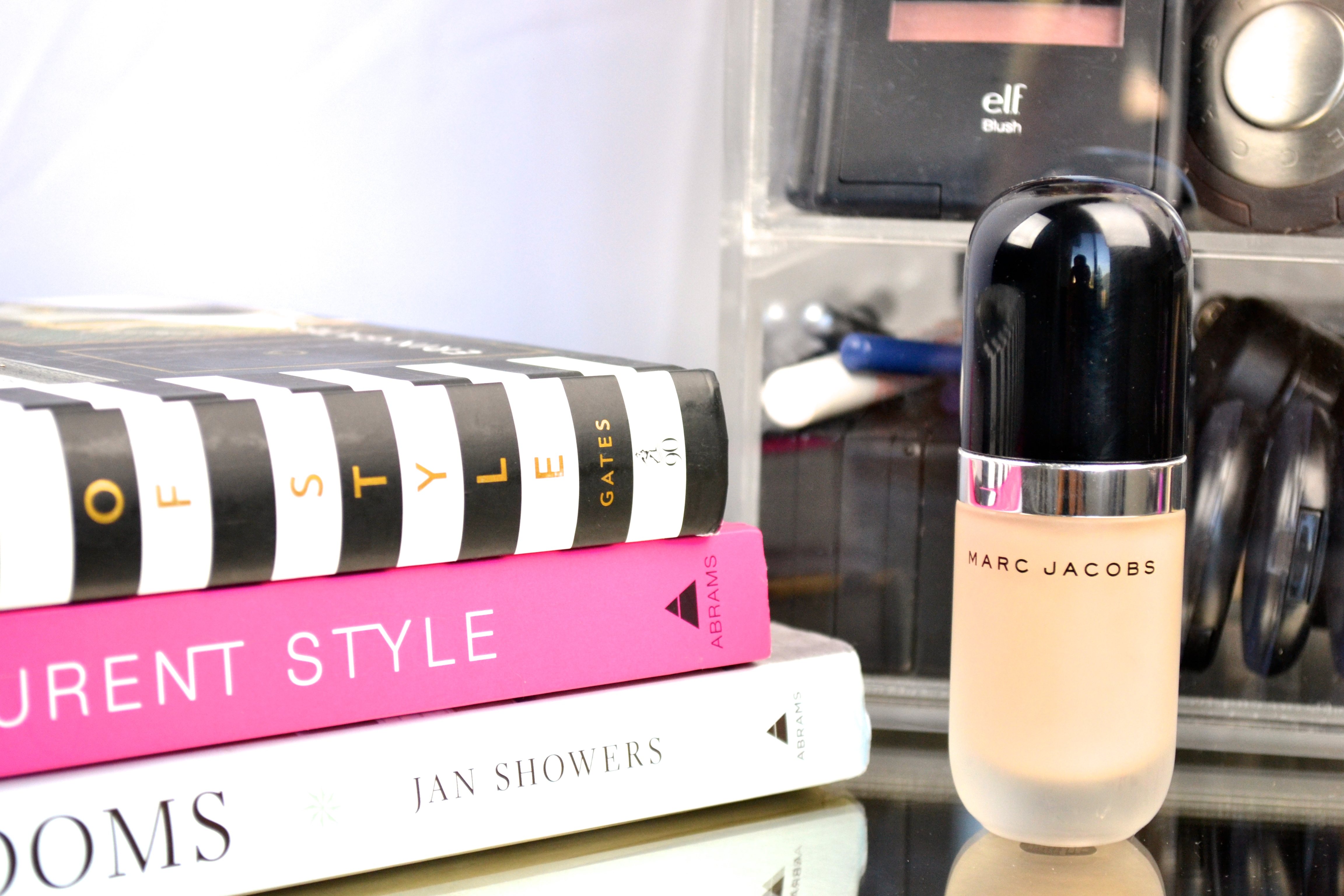 Marc Jacobs Remarable Foundation |Current Makeup Obessions|