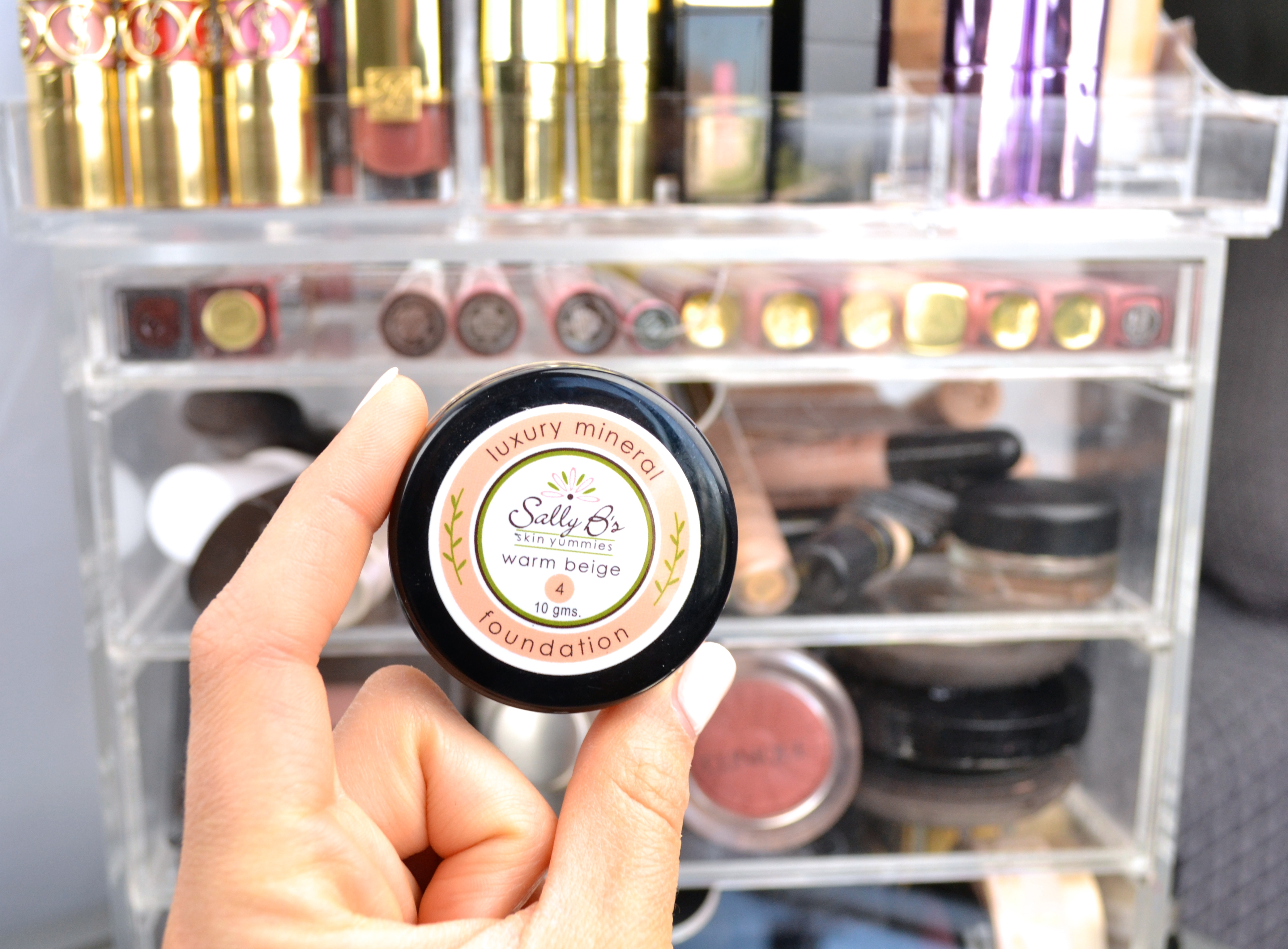 Sally B's Skin Yummies Luxury Mineral Foundation |Current Makeup Obsessions|