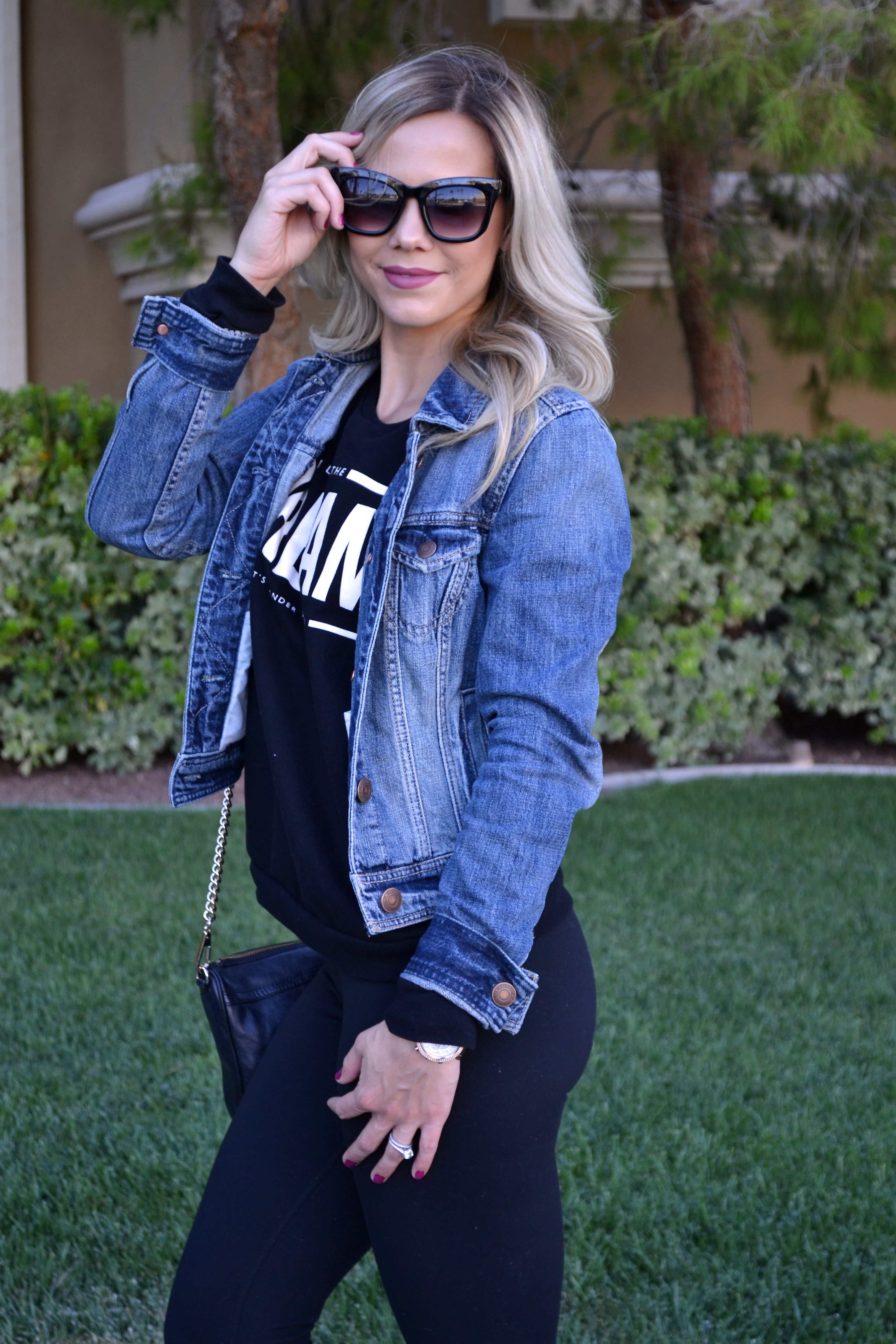 Lazy Girl Guide to Style on glamlifeliving.com