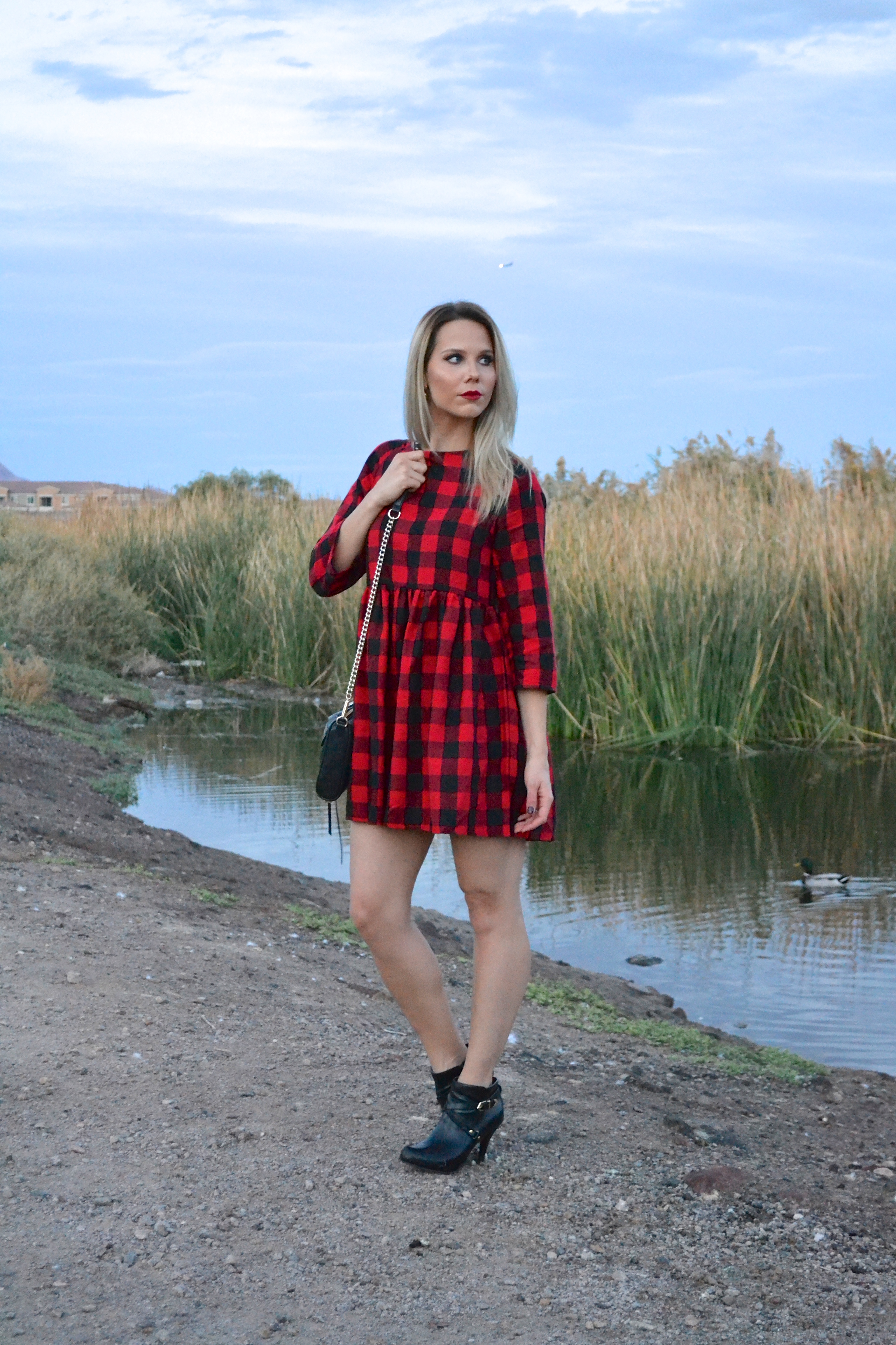 red plaid dress with round neck and 3/4 length sleeves