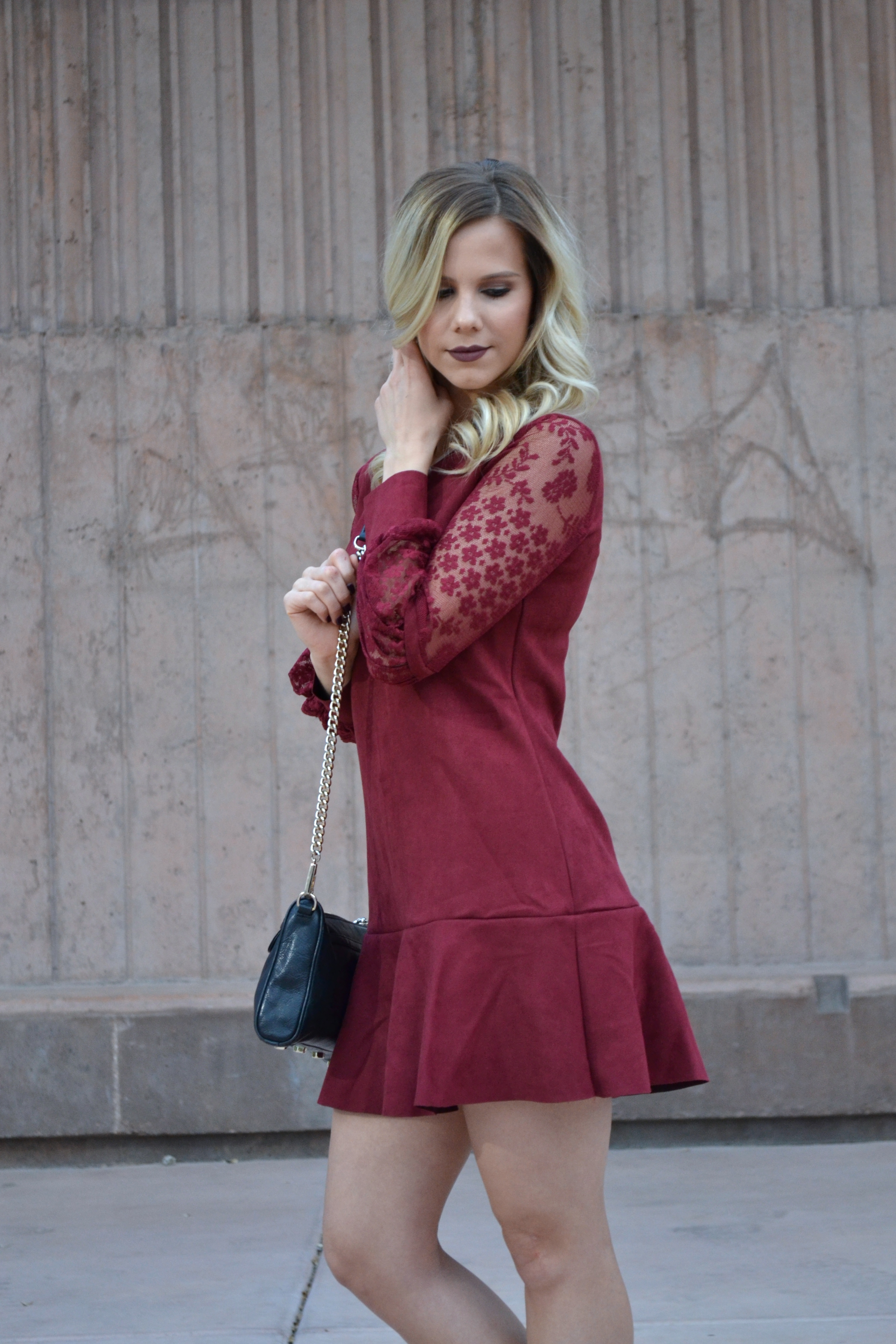 burgundy lace dress |What to Wear to Thanksgiving|