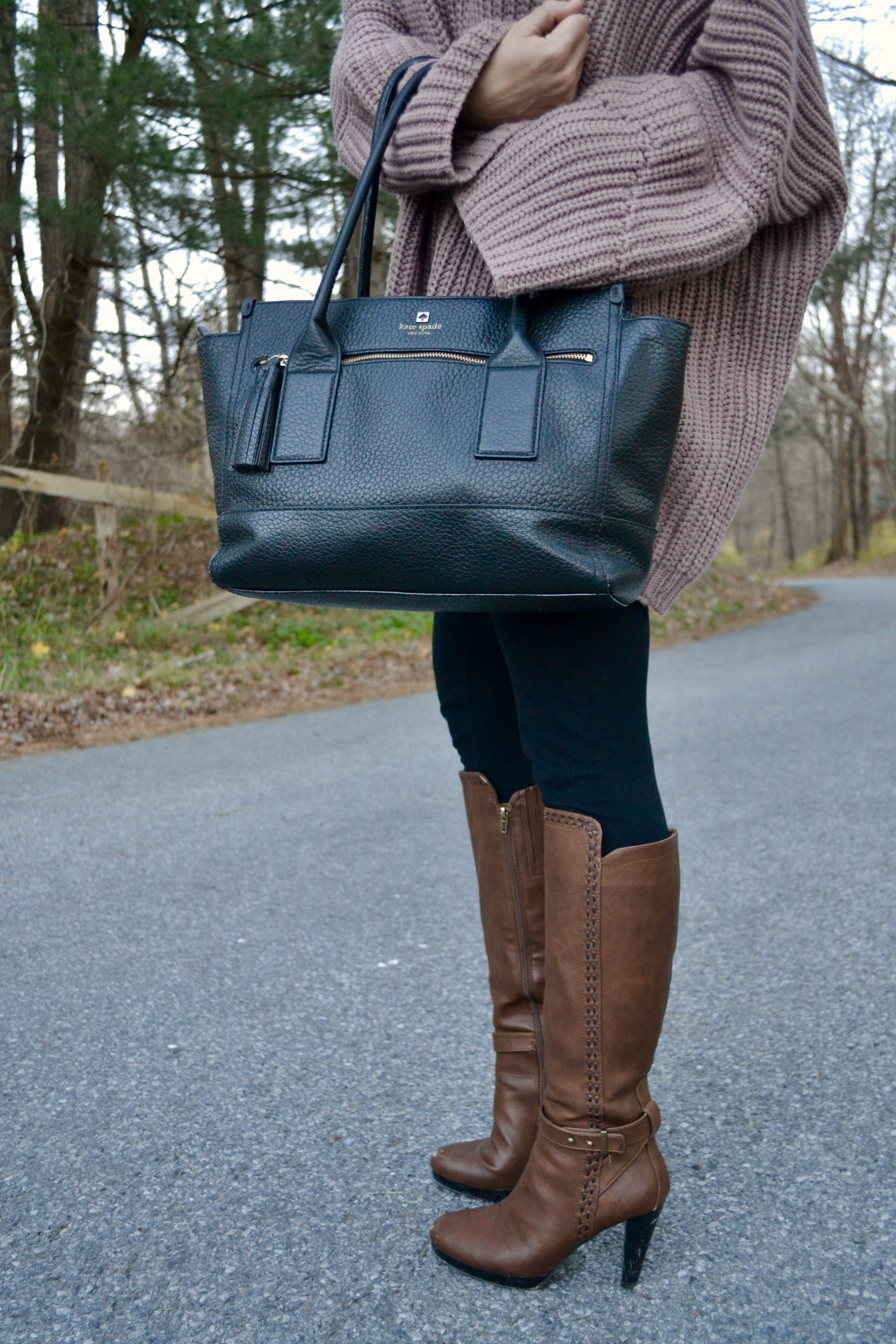 Black Kate Spade Tote with Brown Boots 