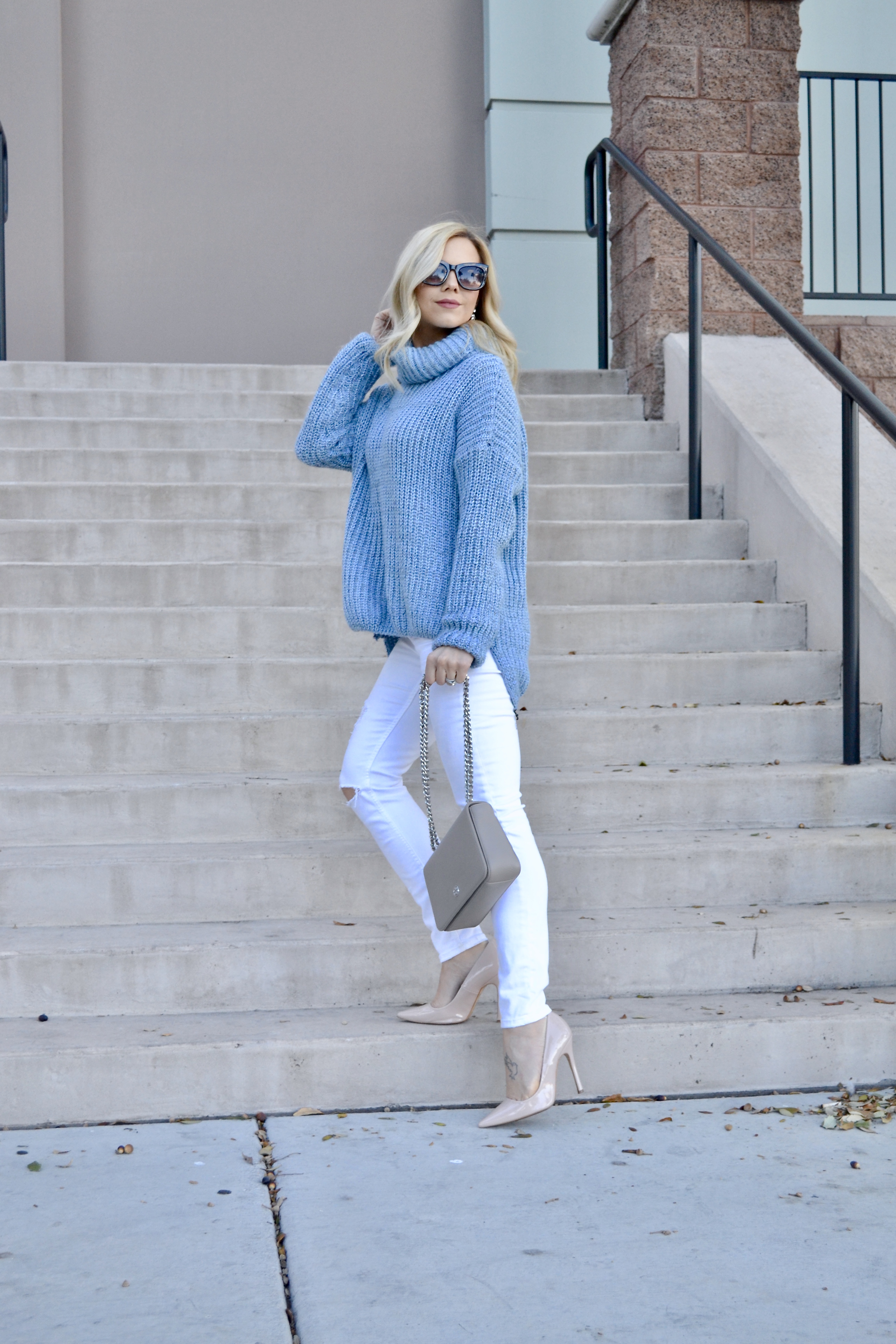 The Coziest Blue Knit Sweater |blue sweater, white jeans, nude pumps, Tory Burch bag|