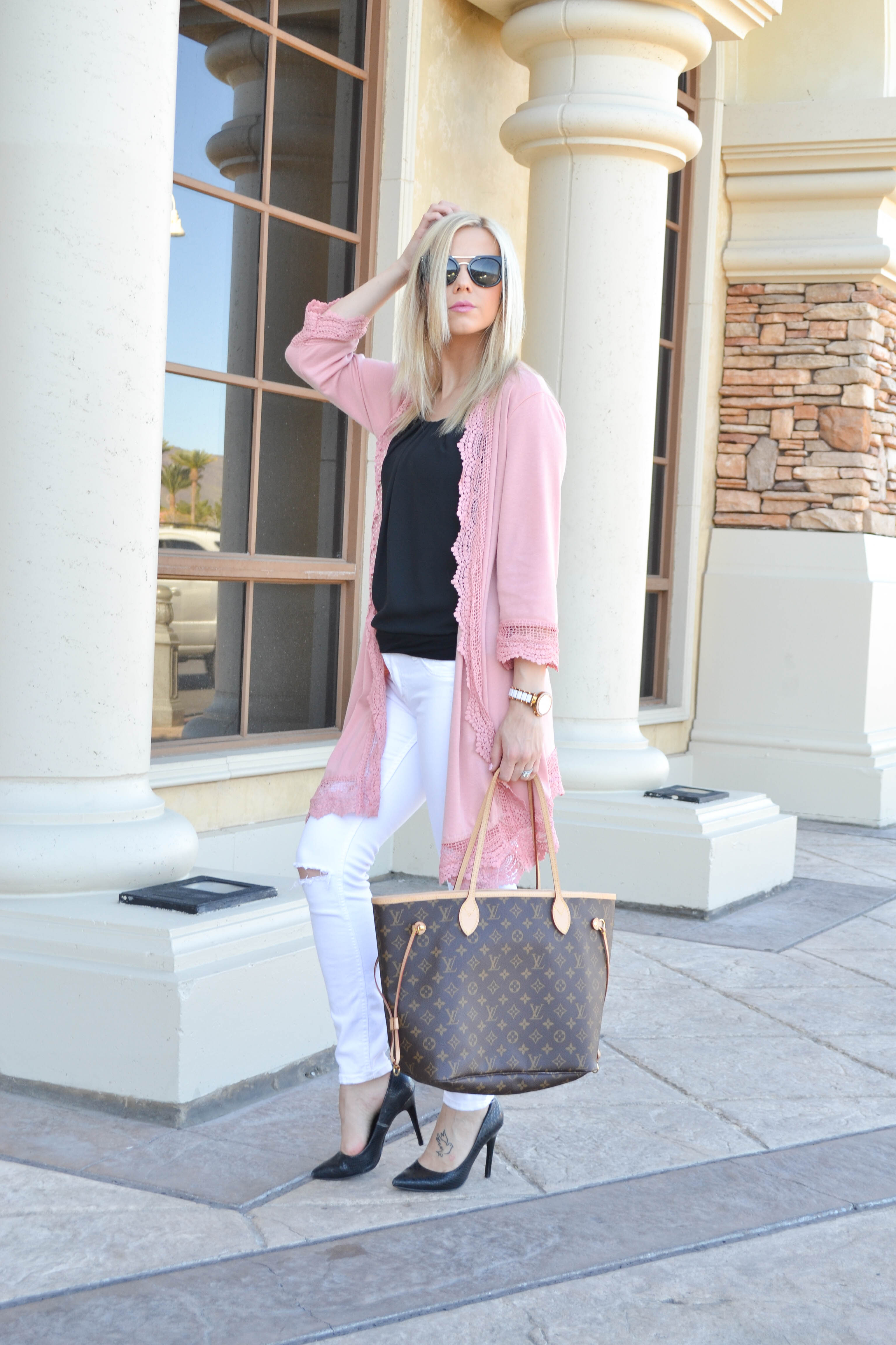 fashion blogger, pink lace cardigan, white jeans, casual weekend look