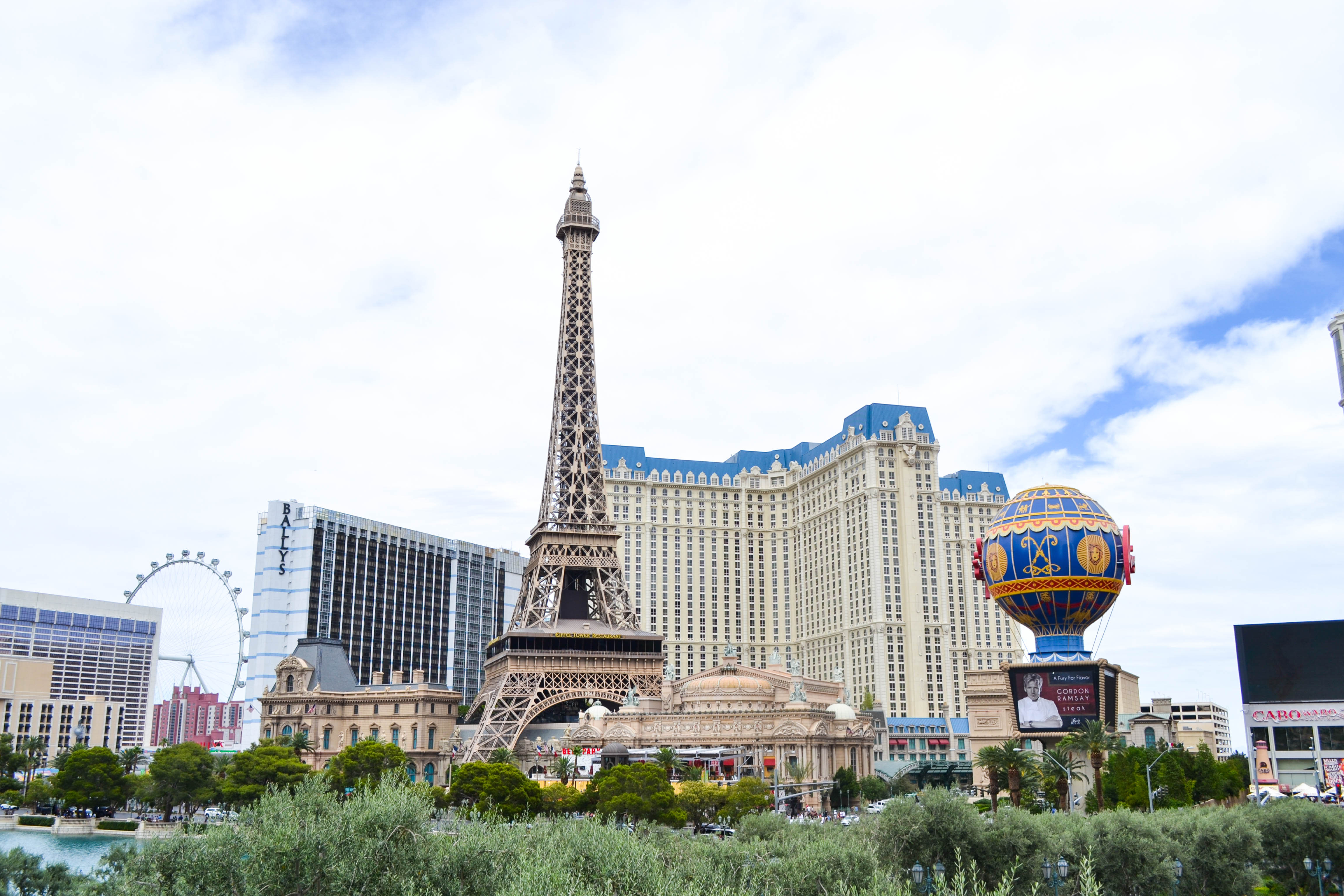 Travel Guide to Las Vegas