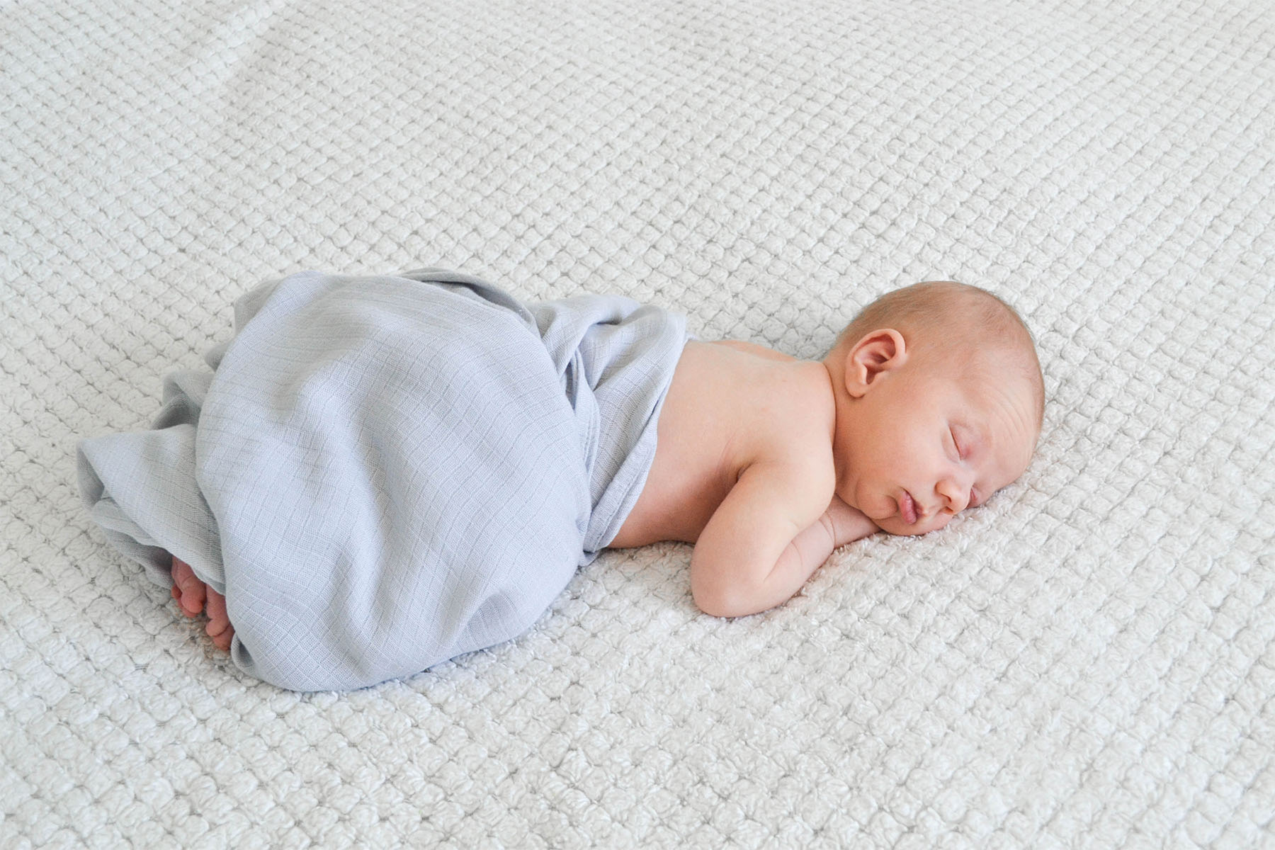 baby boy newborn photos