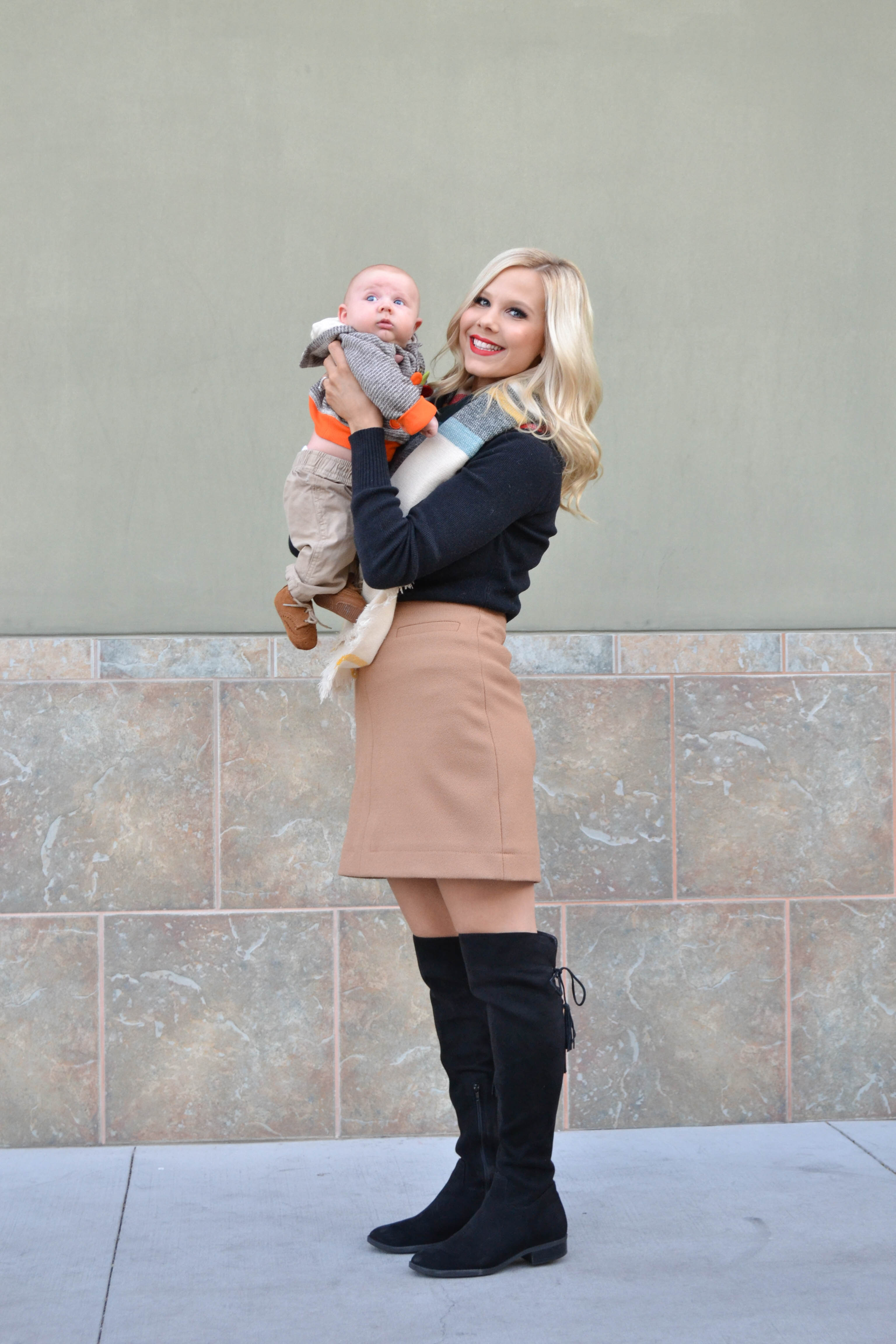 What to Wear to Thanksgiving, mom and baby thanksgiving outfit, baby outfit for Thanksgiving