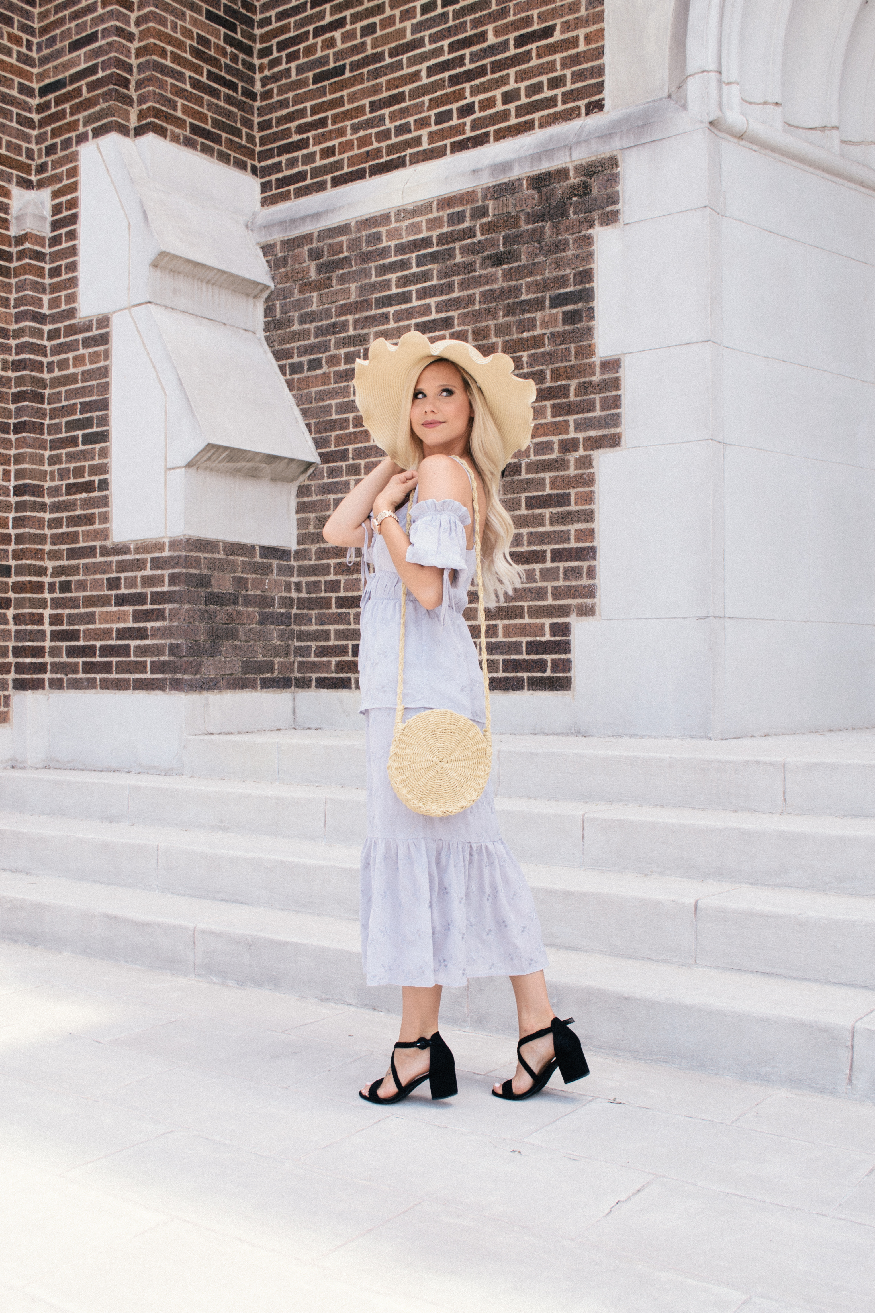 retro inspired summer style, glamlifeliving, blogger from Dallas, Glam Life Living