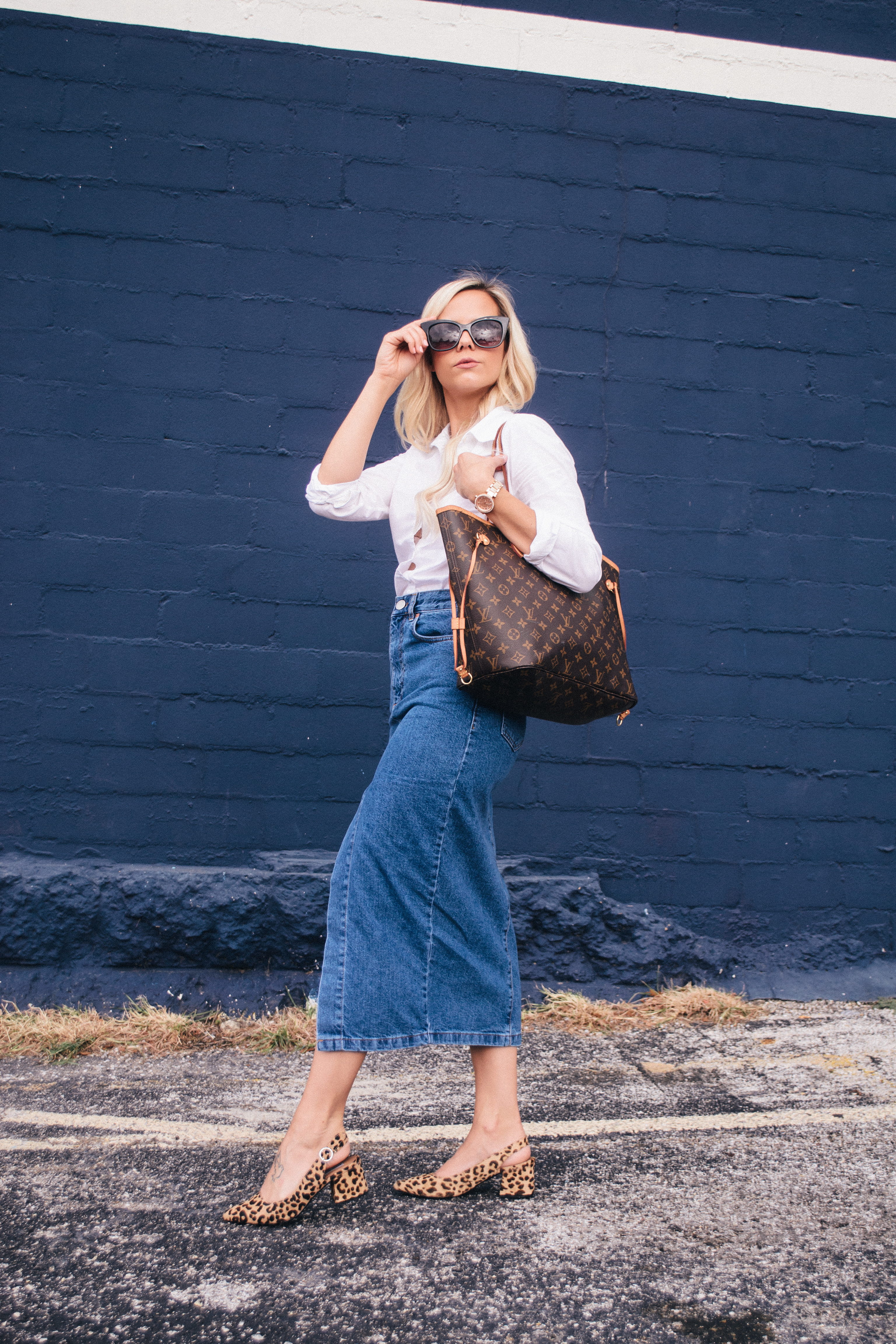 This under $50 denim midi skirt with a classic white button up is the perfect no fuss work outfit for fall!