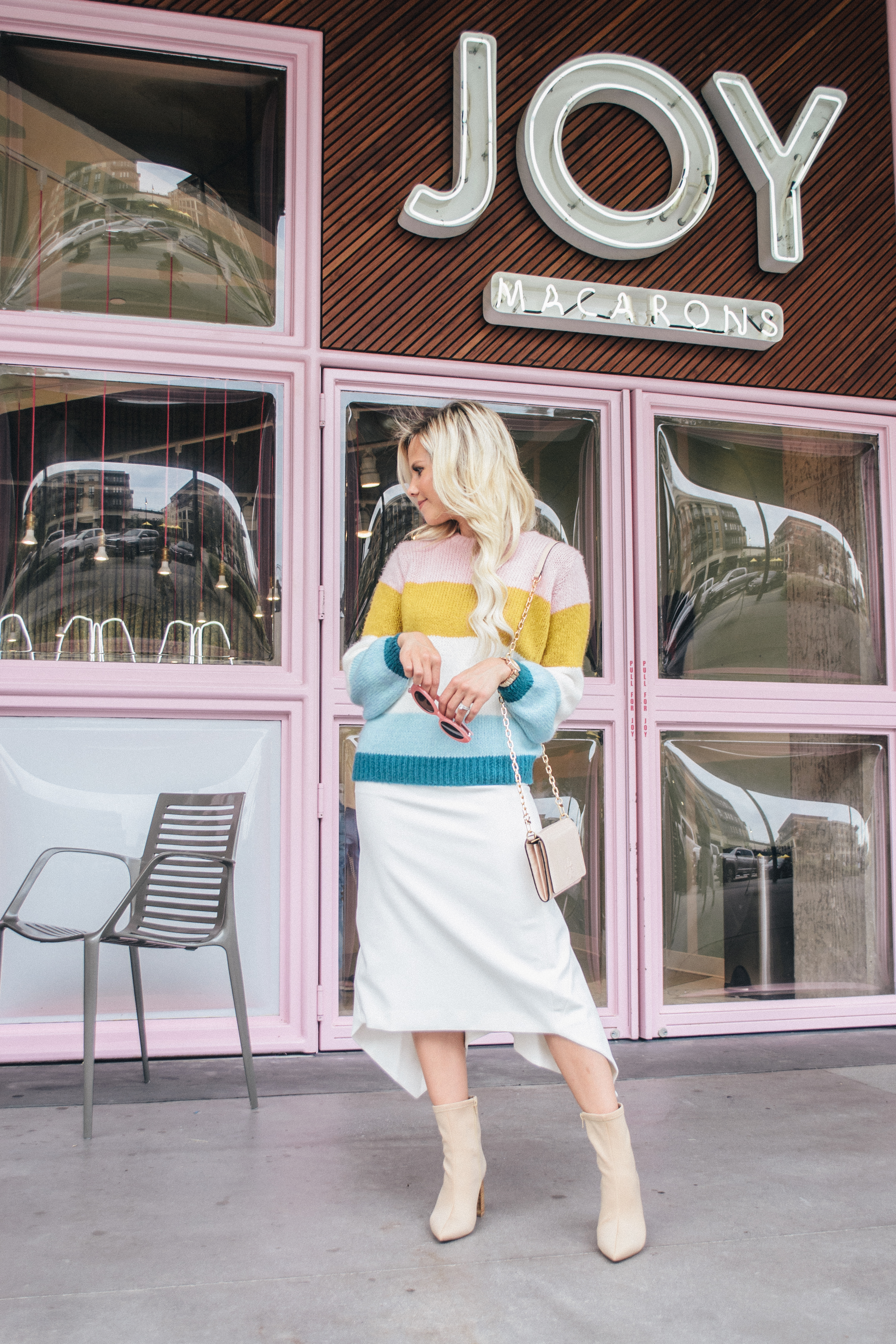 colorful color block Topshop sweater with white pencil skirt and jeffery campbell pointed toe boots, Joy Macaroons, best macaroons in Dallas, cute instagram location in Fort Worth, blonde texas blogger