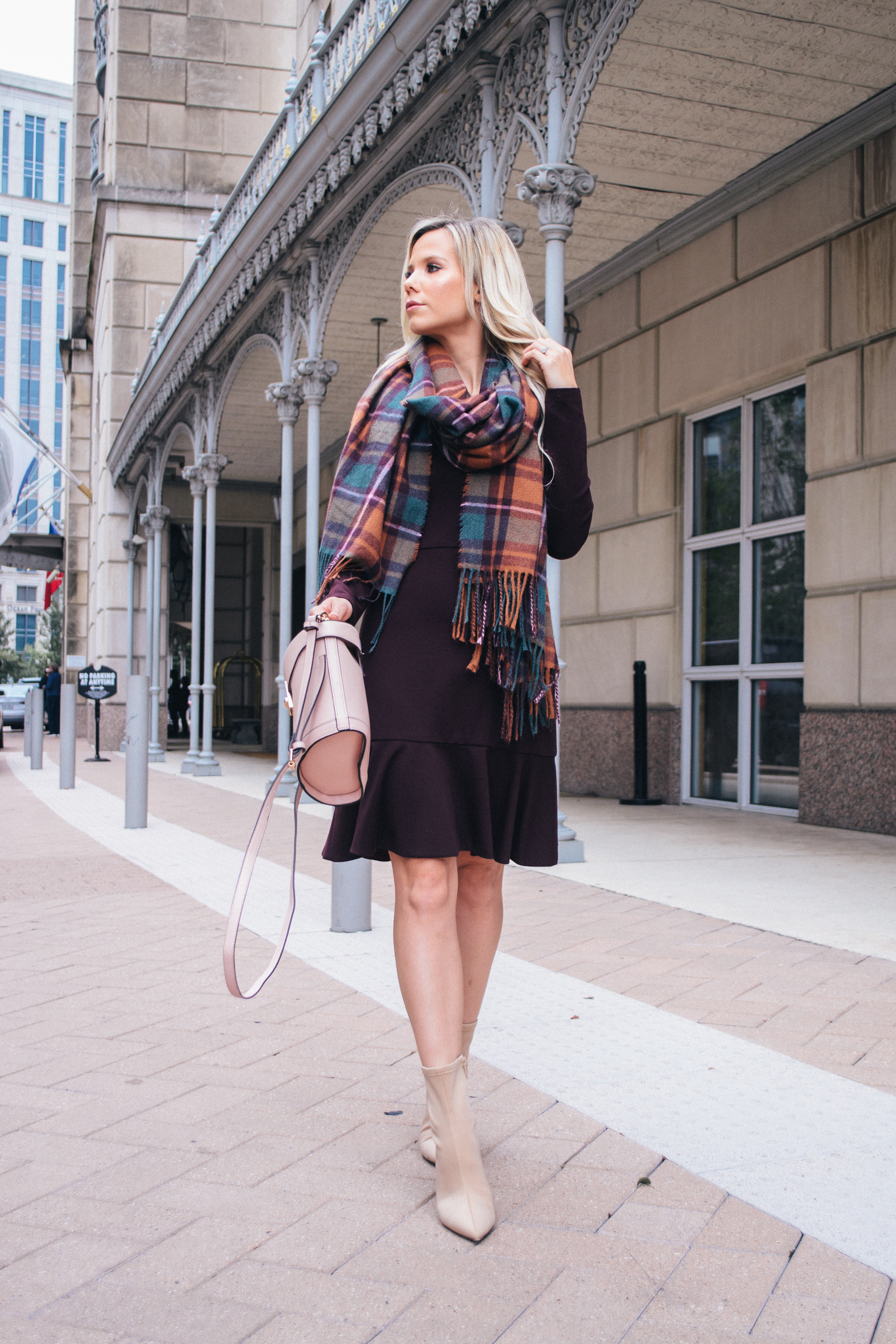 The best wool fringe scarves for fall and winter #plaidscarf #scarf #winterscarf