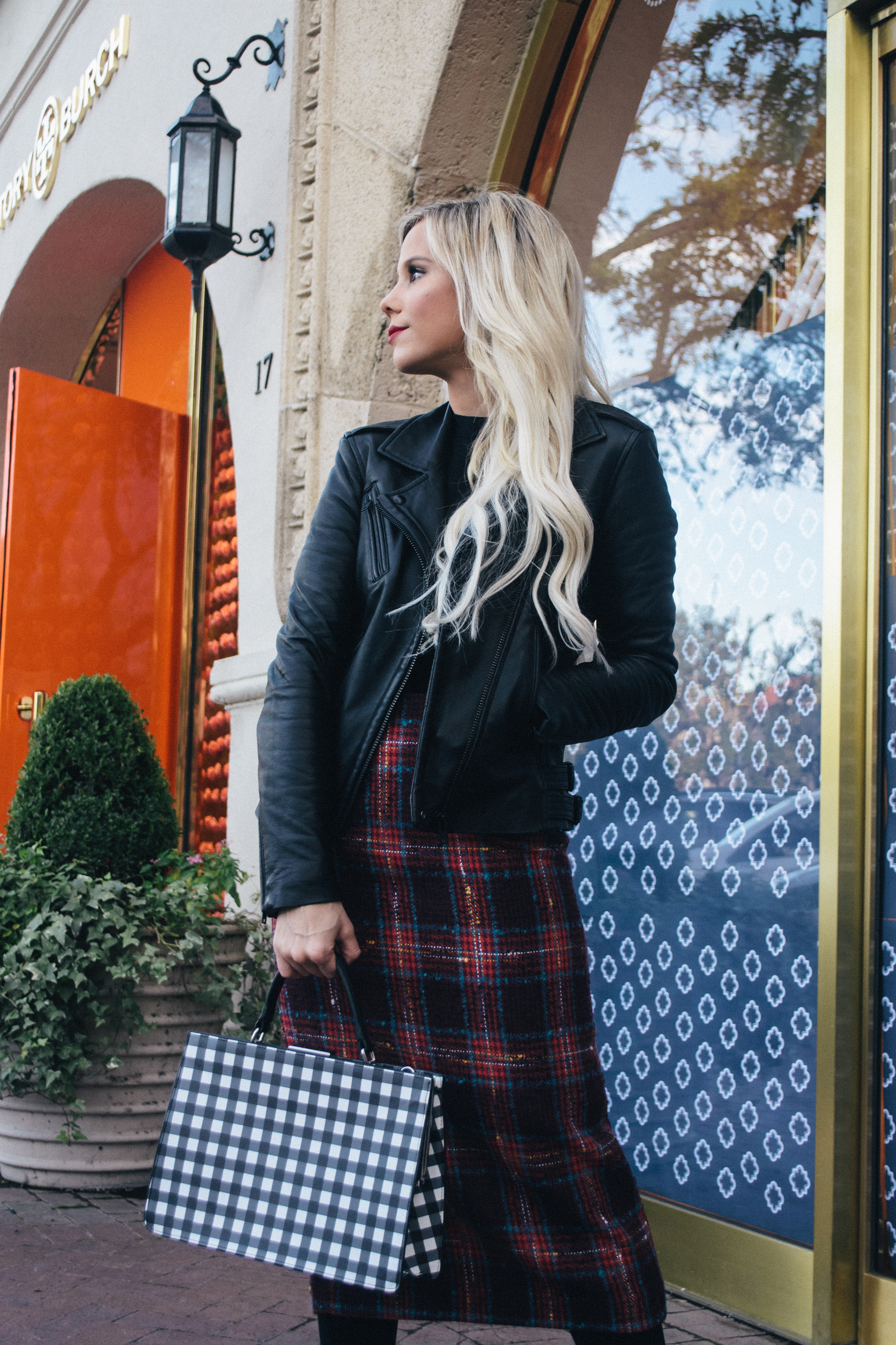 Dallas fashion blogger in IRO Paris black leather jacket #leatherjacket #iroparis