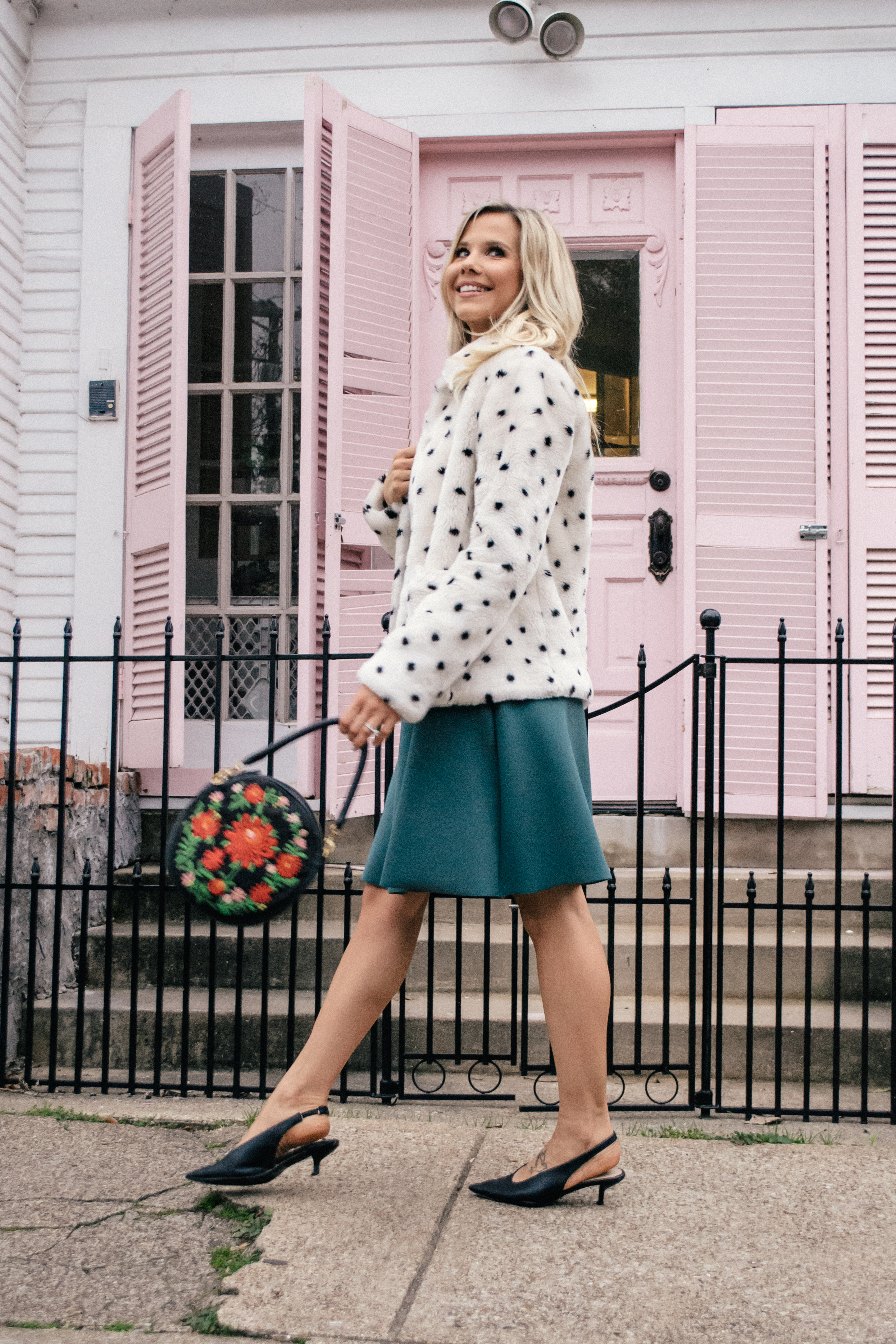 Feminine and girly style in polka dot faux fur coat #dallasblogger #glamlifeliving #fauxfurcoat
