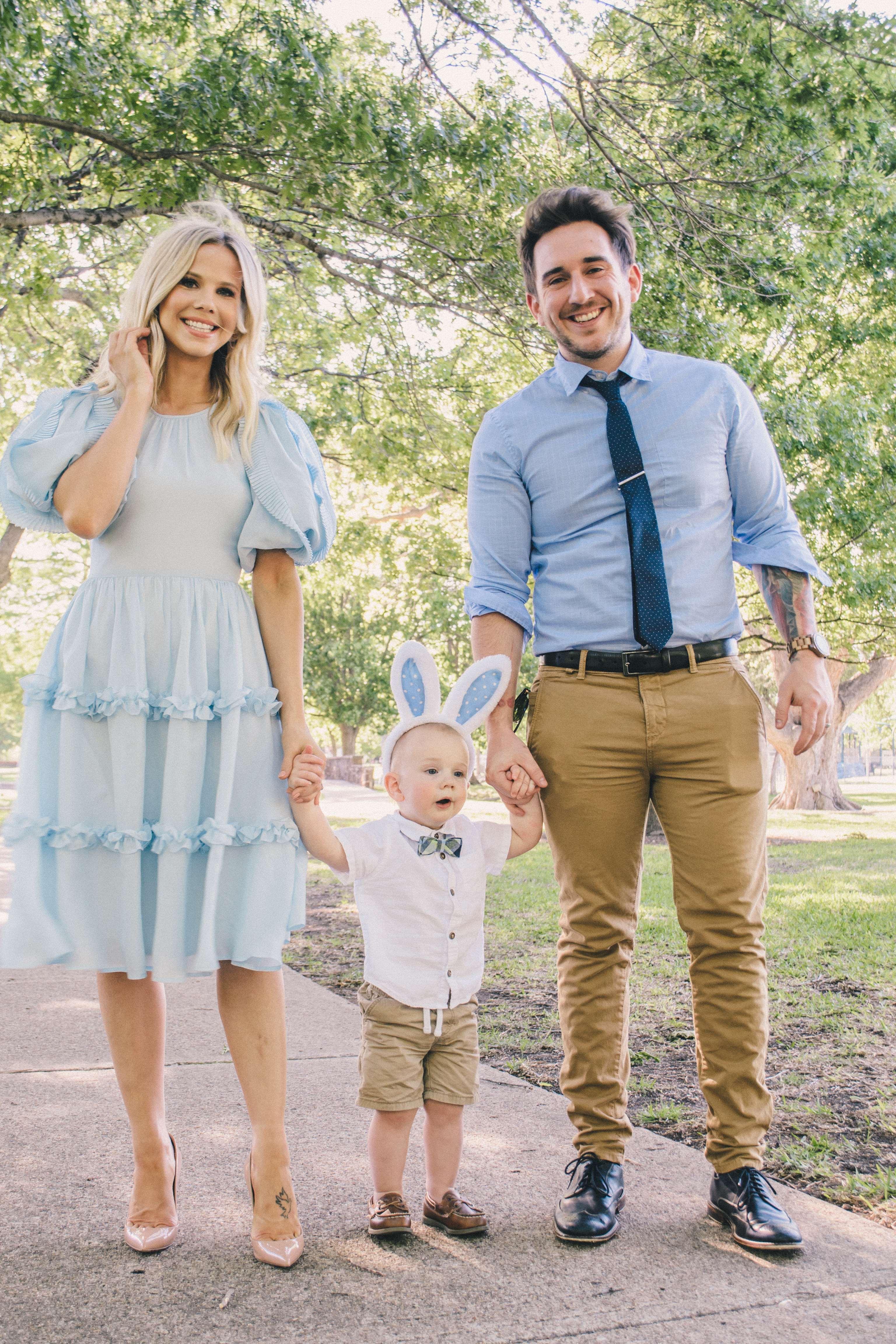 Easter Family Photos, family photos, family pictures, easter #easter #familyphotos