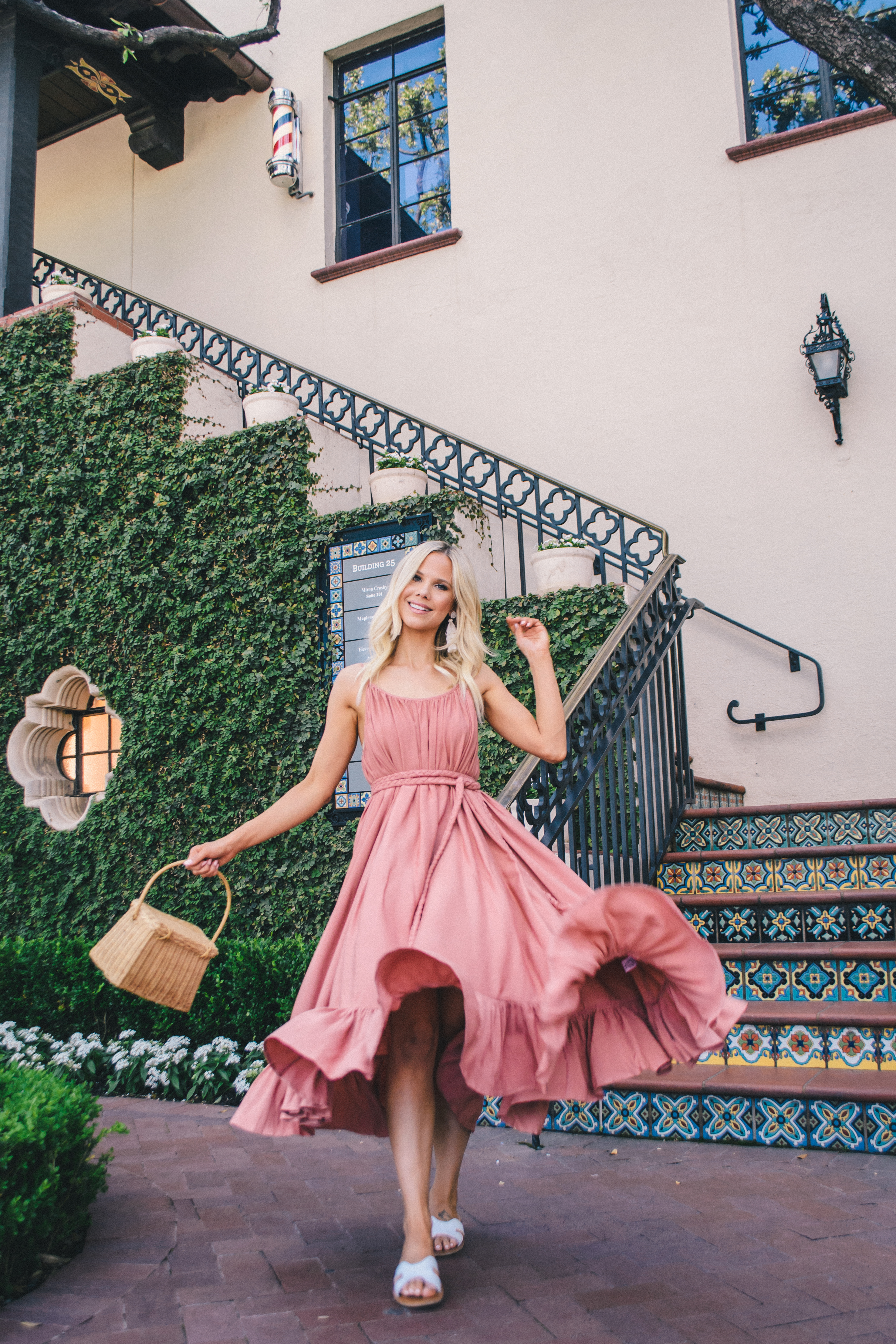 The perfect dress for a beach getaway, coral greek tie dress, what to bring on a beach vacation #beachgetaway 