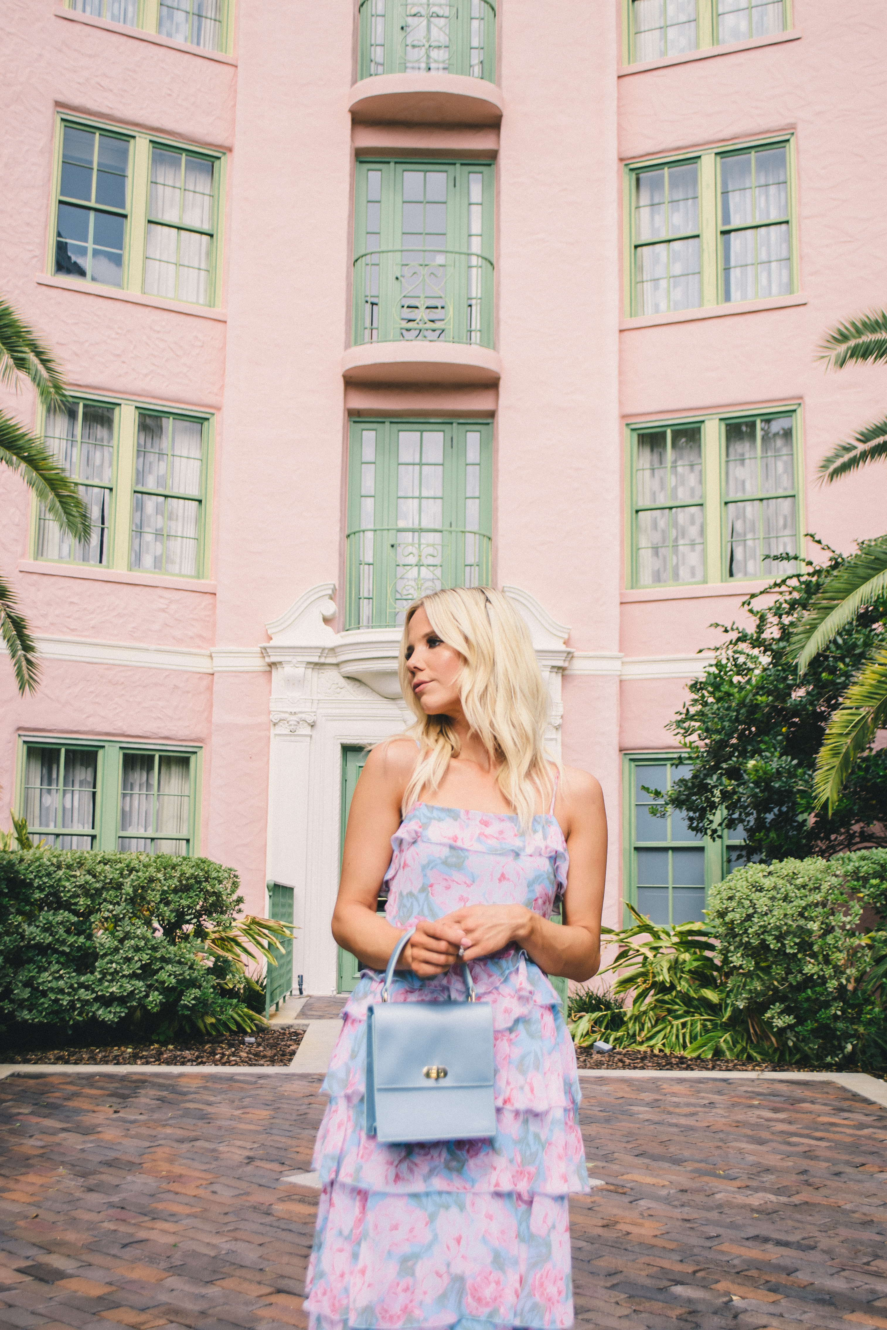 Florida blogger, Tampa fashion blogger, tiered midi dress #weddingguest 