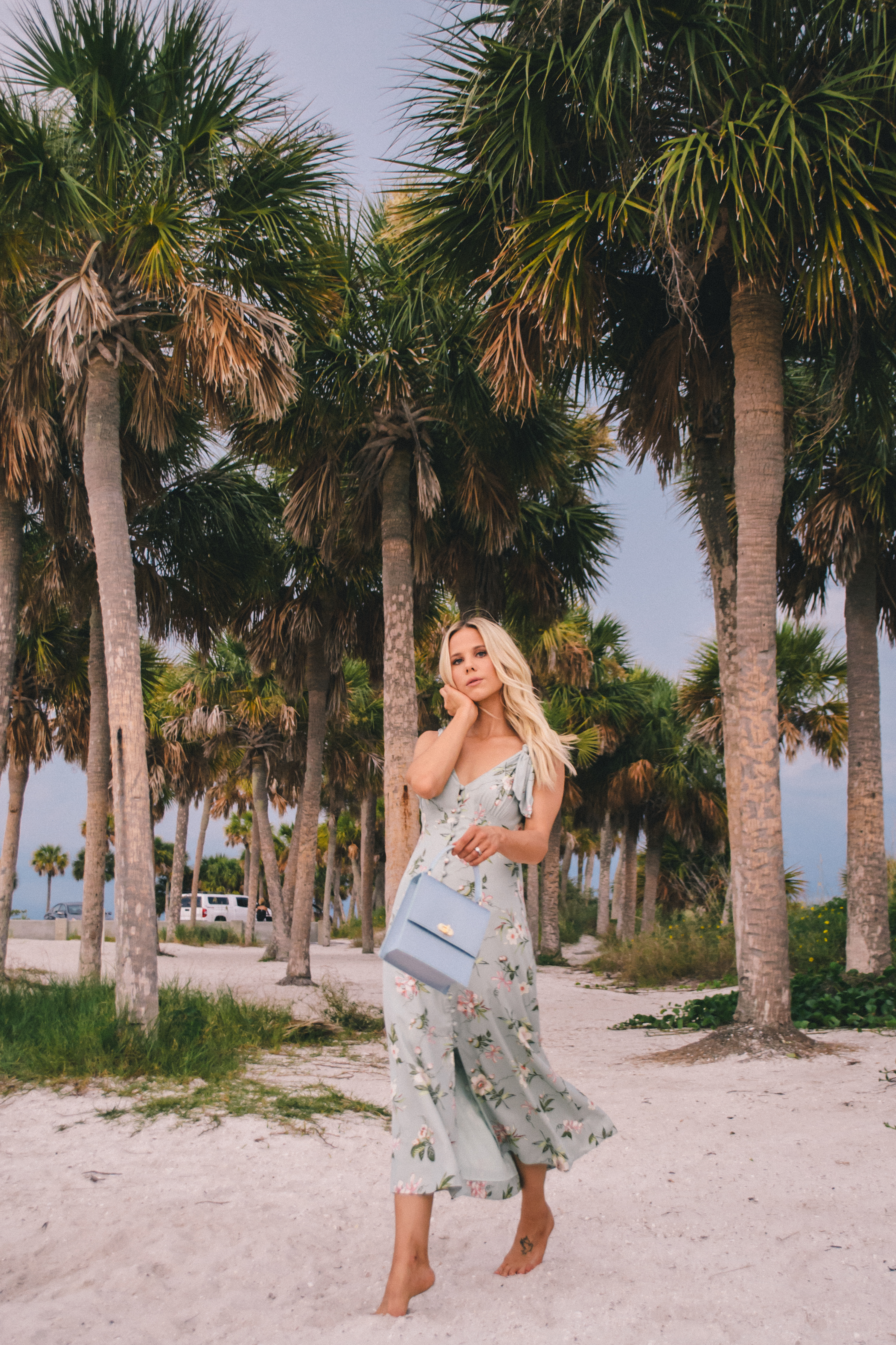 modern vintage style, Rebecca Taylor floral dress, Glam Life Living, Tampa blogger, Florida fashion blogger #rebeccataylor #beachdress #beachoutfit