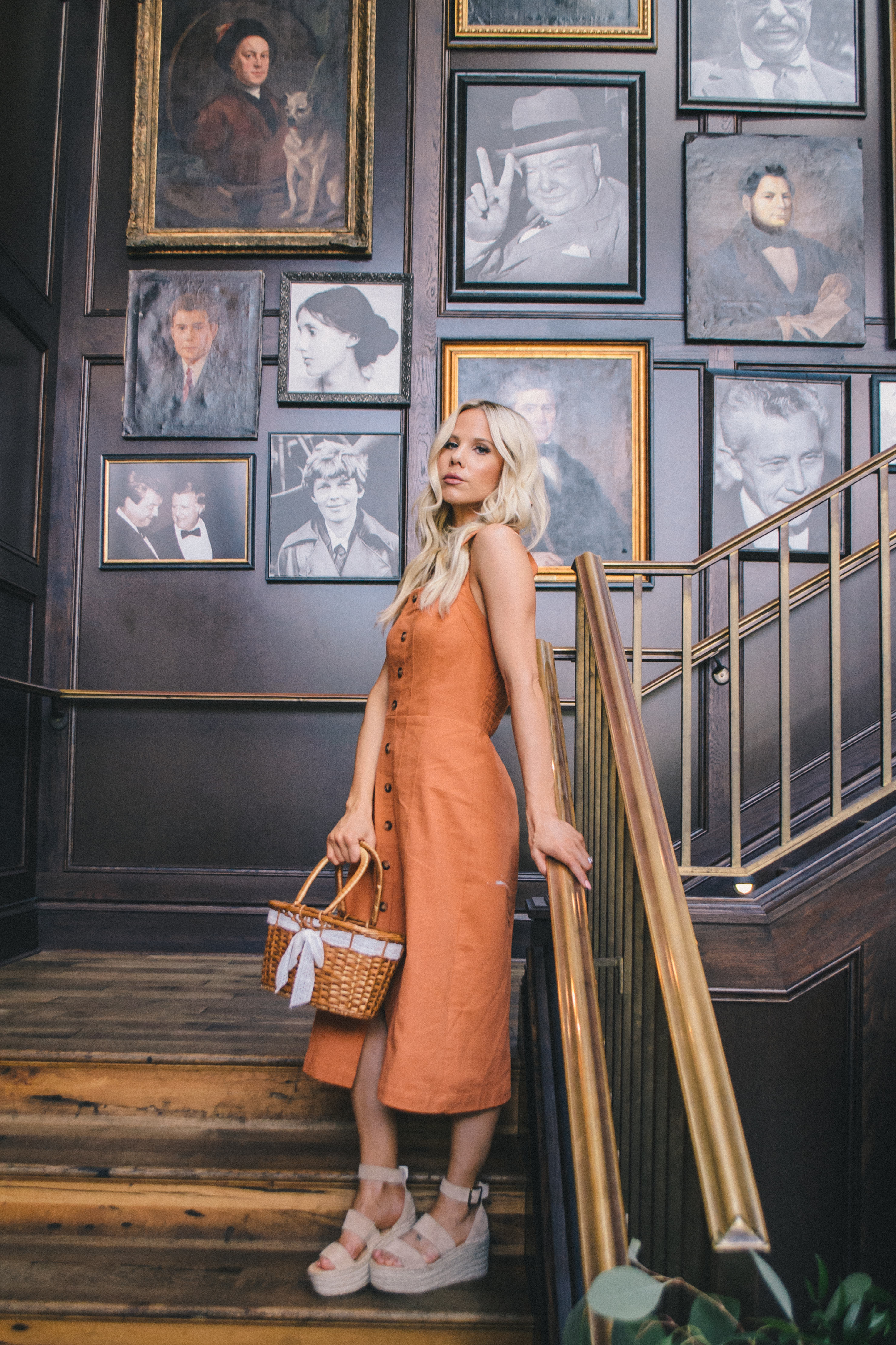 The Oxford Exchange Tampa, burnt orange button front dress, linen button front dress, summer style, vintage summer style #linendress #vintagestyle #oxfordexchange