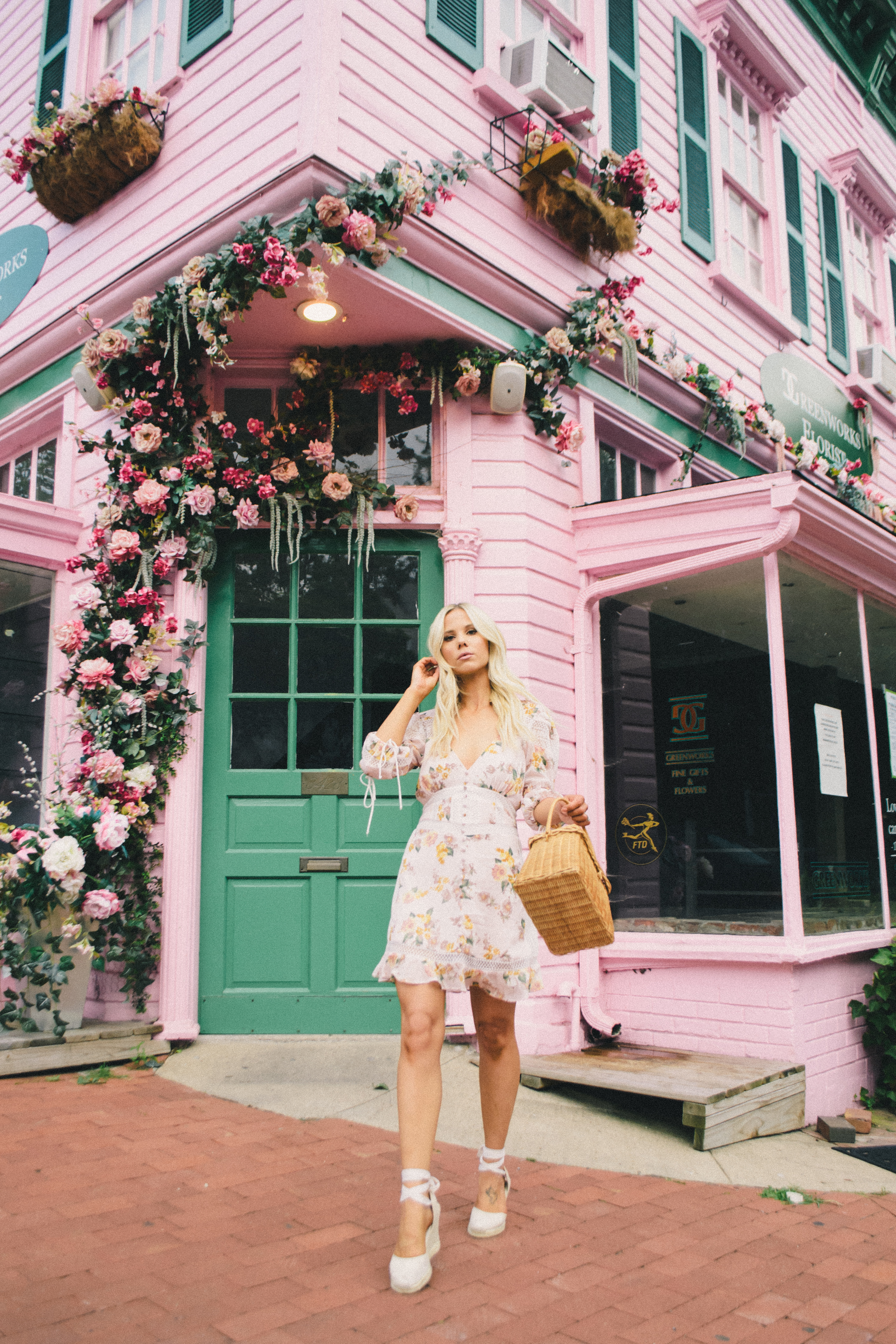 Floral mini dress Love and Lemons, Tampa fashion blogger, Georgetown Washington DC Instagram, Glam Life Living, Hannah McDonnell, summer dress 