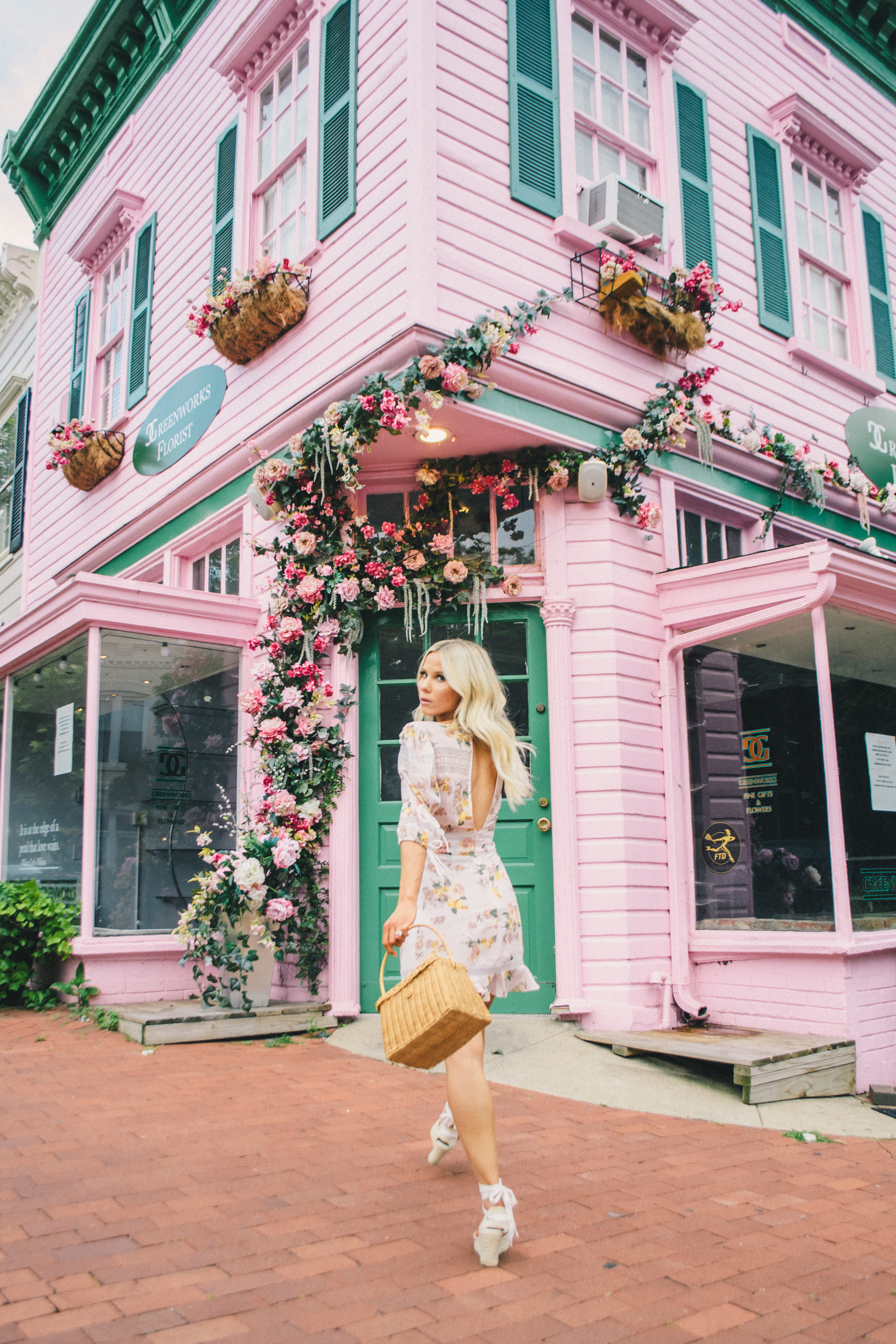 Floral mini dress Love and Lemons, Tampa fashion blogger, Georgetown Washington DC Instagram, Glam Life Living, Hannah McDonnell, summer dress 