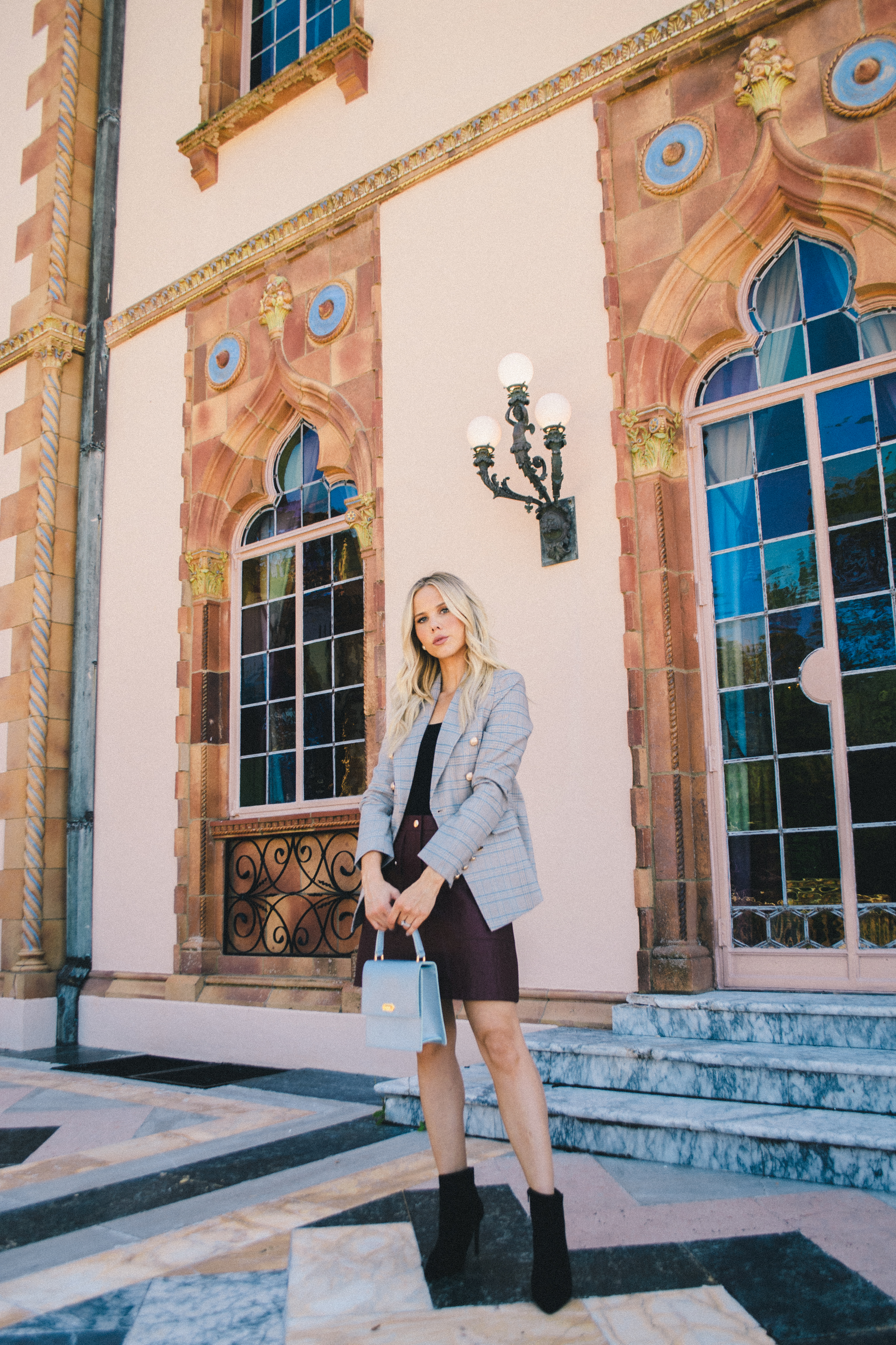 Plaid blazers for every body type. burgundy leather skirt, plaid blazer, fall outfit, fall style, fall look, fall 2019 