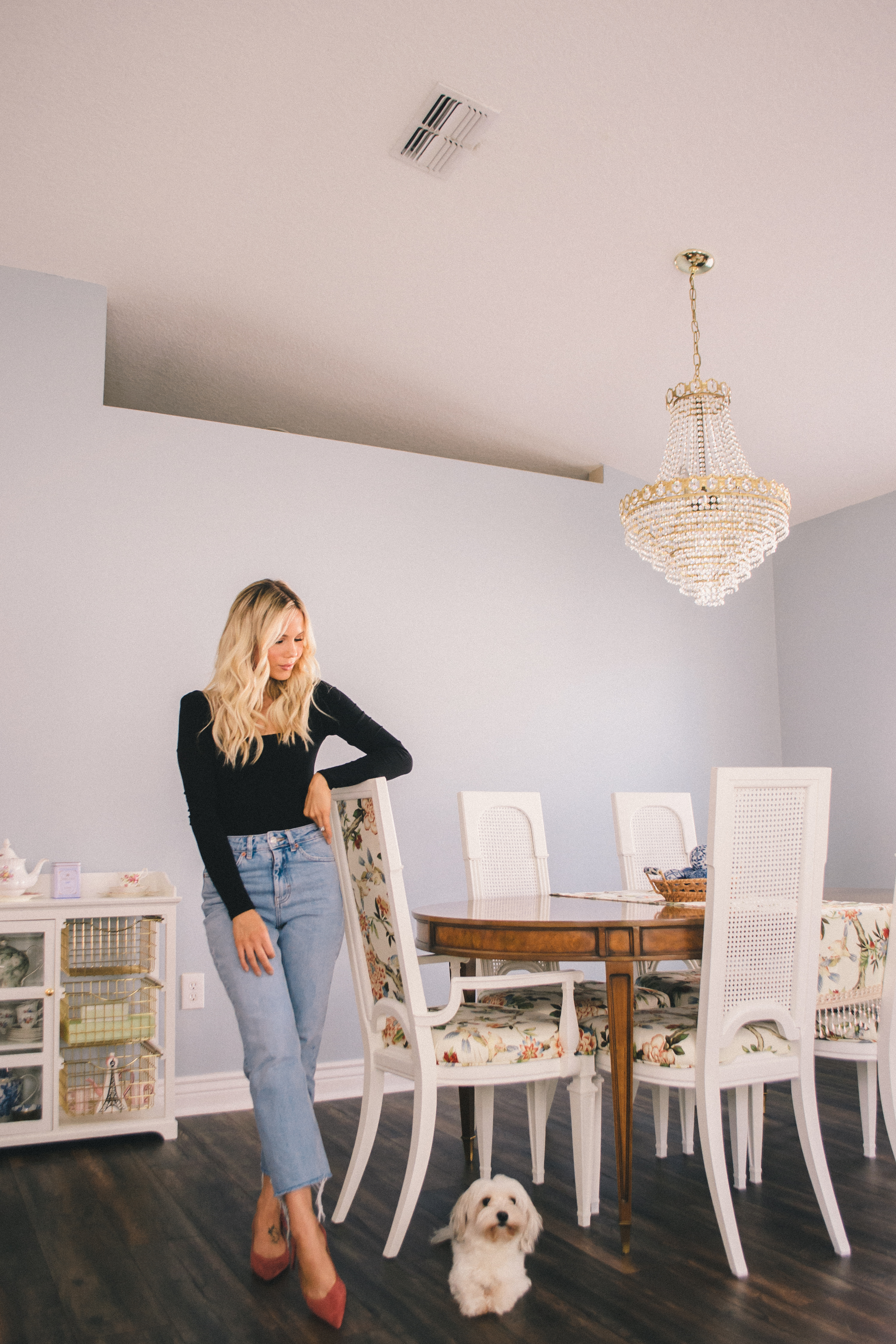 feminine dining room, vintage dining room, traditional dining room, floral upholstered dining room chairs, French dining room, glam dining room, Glam Life Living home