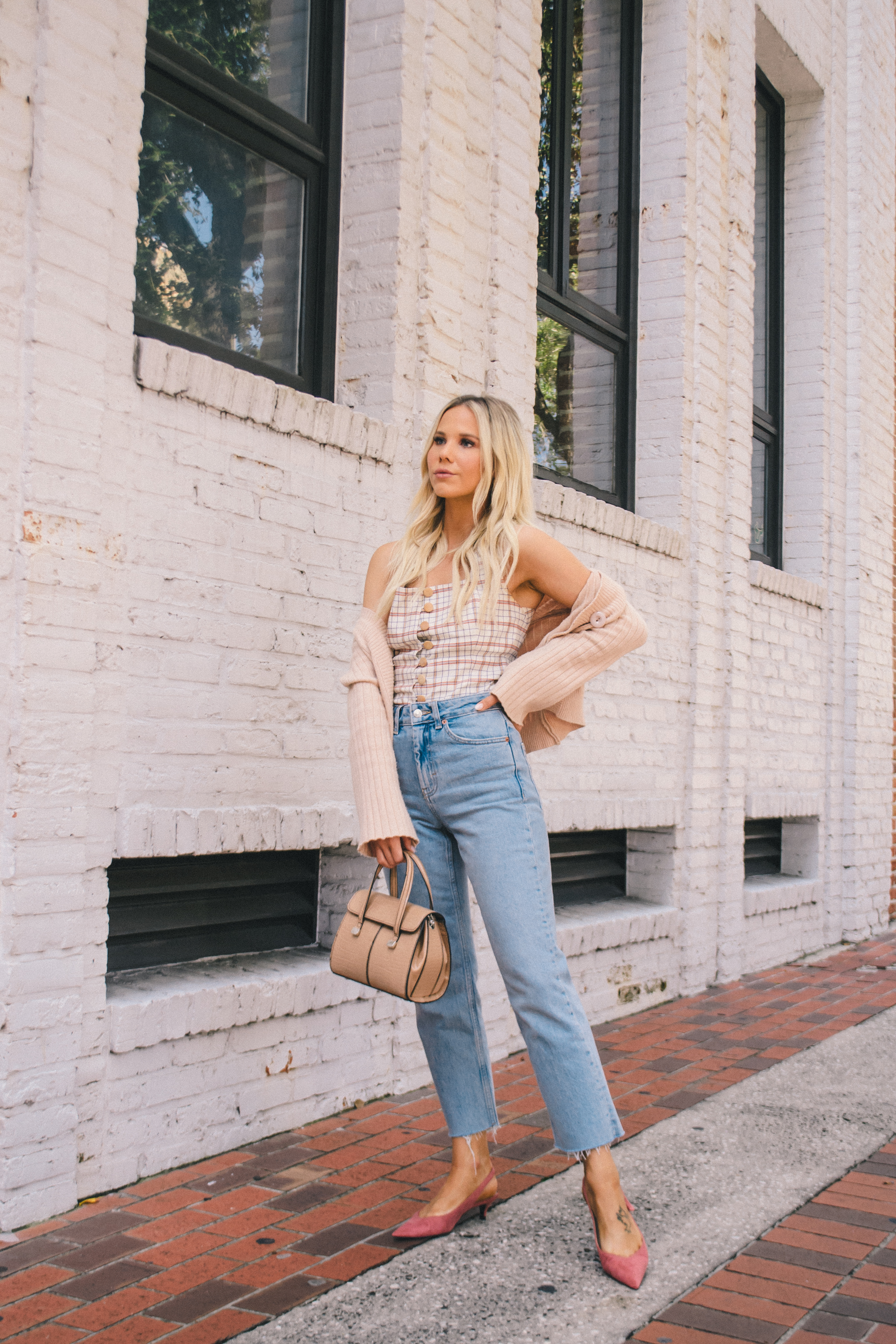 How to Style Mom Jeans, vintage jeans, Topshop jeans, fall outfit, casual fall outfit, glam life living #glamlifeliving #momjeans