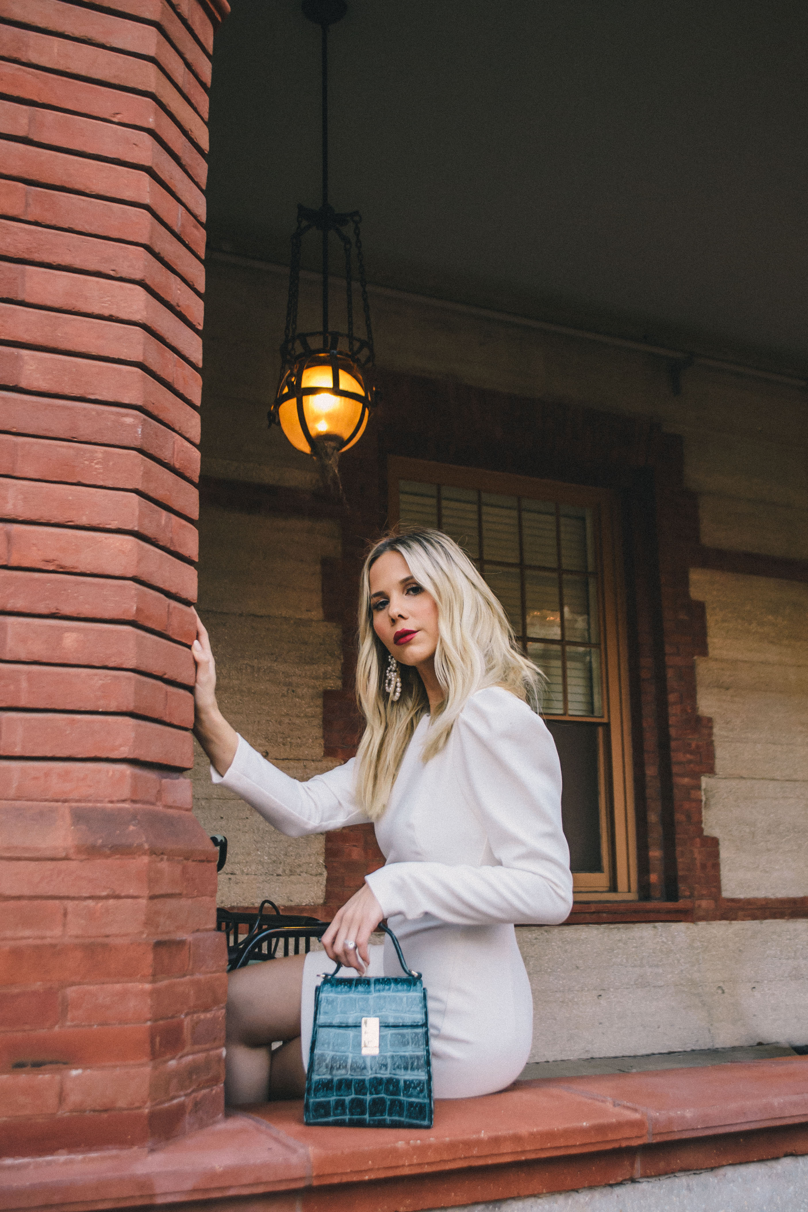 white classy dress for the holidays #classyoutfit #whitedress #holidayoutfit