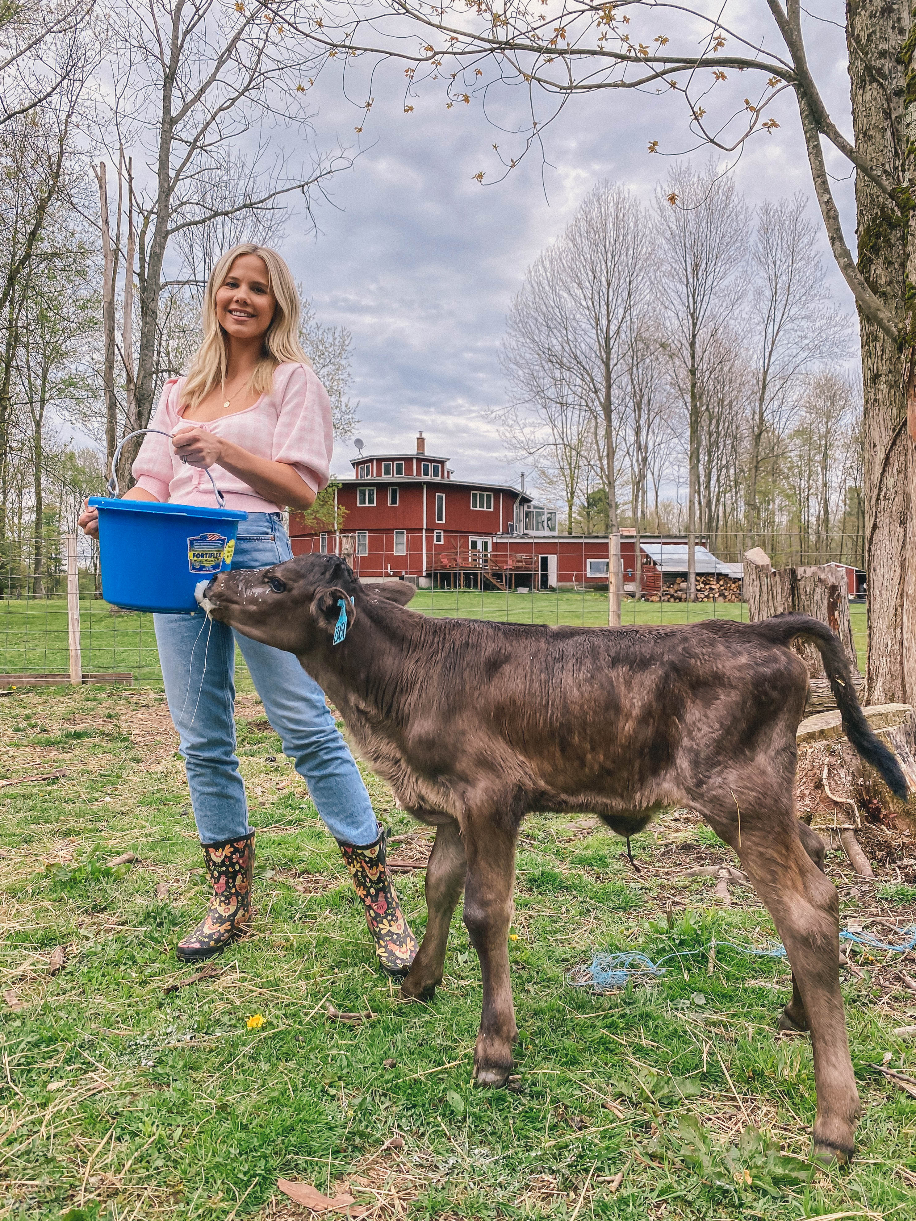 Farm fashion #farm #countrylife 