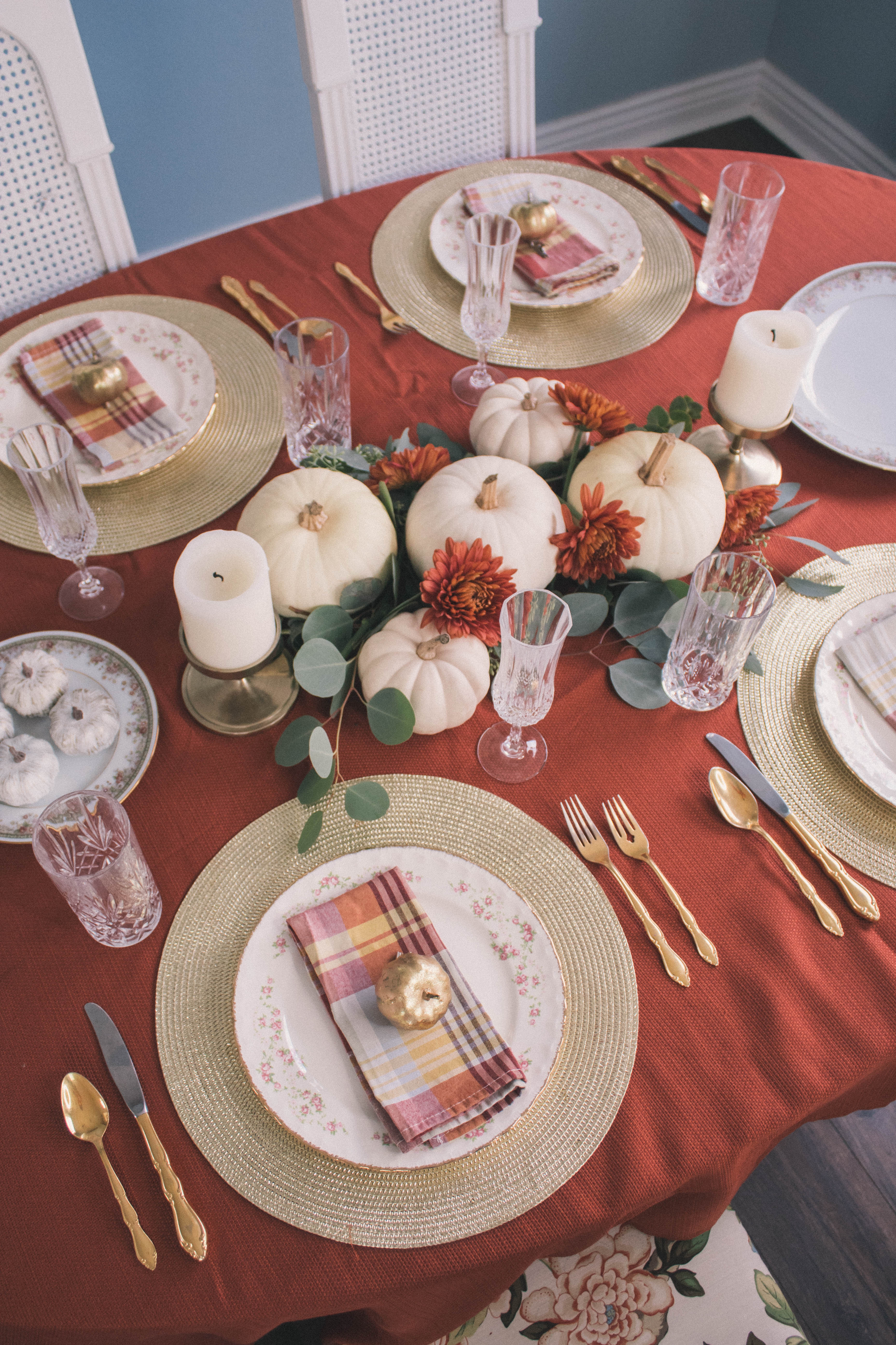 A classy thanksgiving tables cape #thanksgivingtable